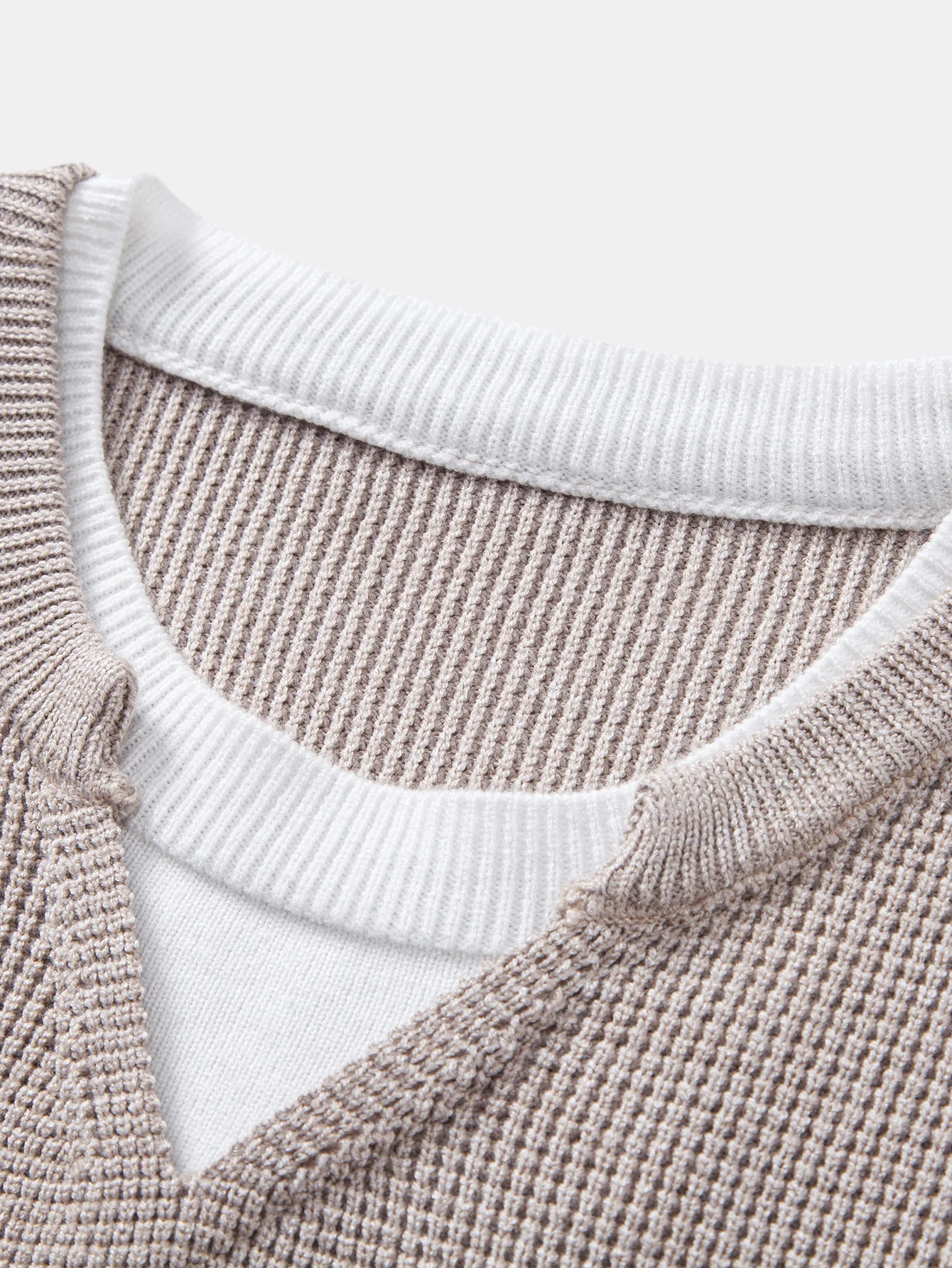 2 In 1 V-Neck Sweater - Image 7