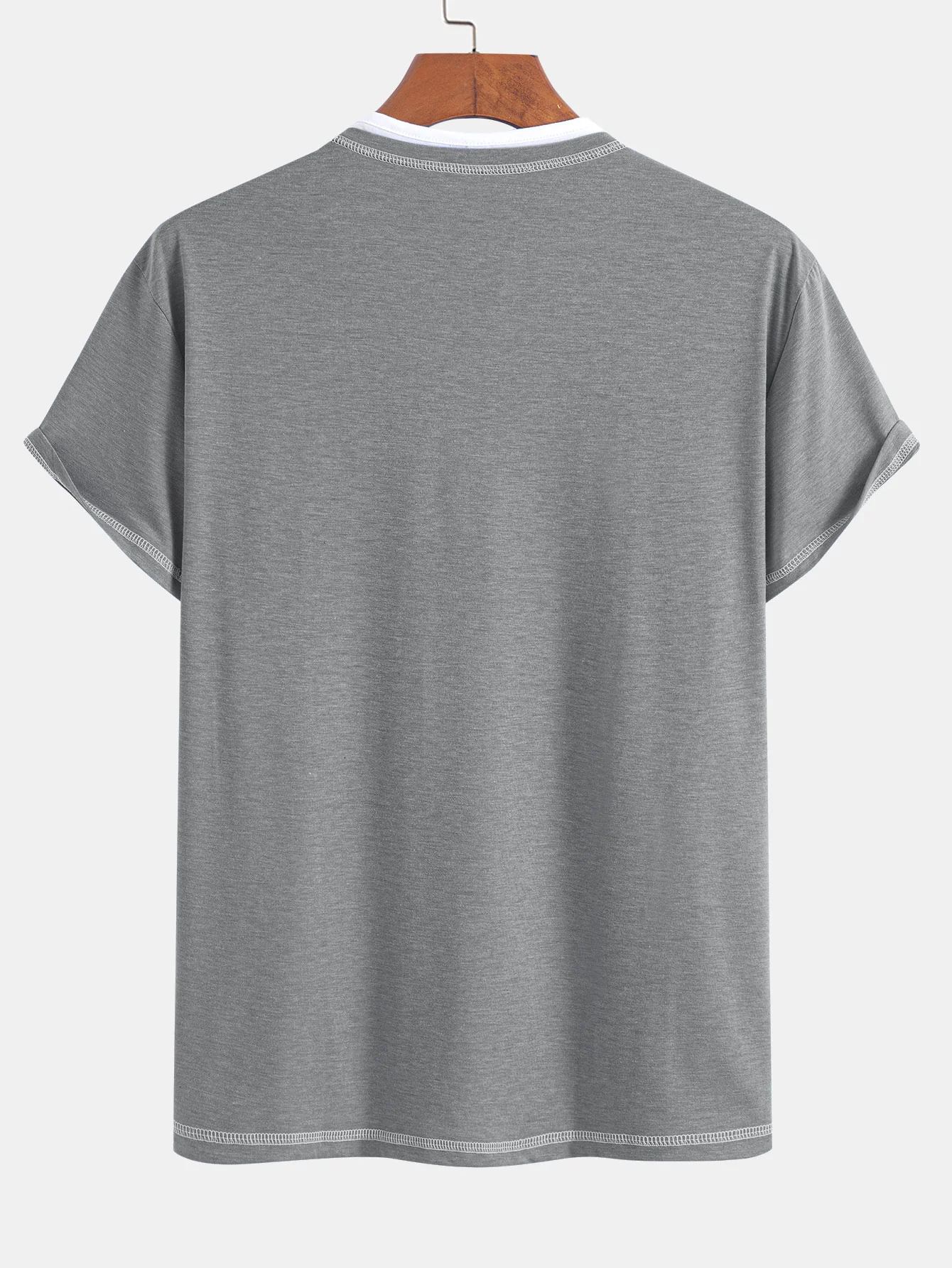 2-in-1 T-Shirt mit eingekerbtem Kragen und Kontrastnähten - Image 4