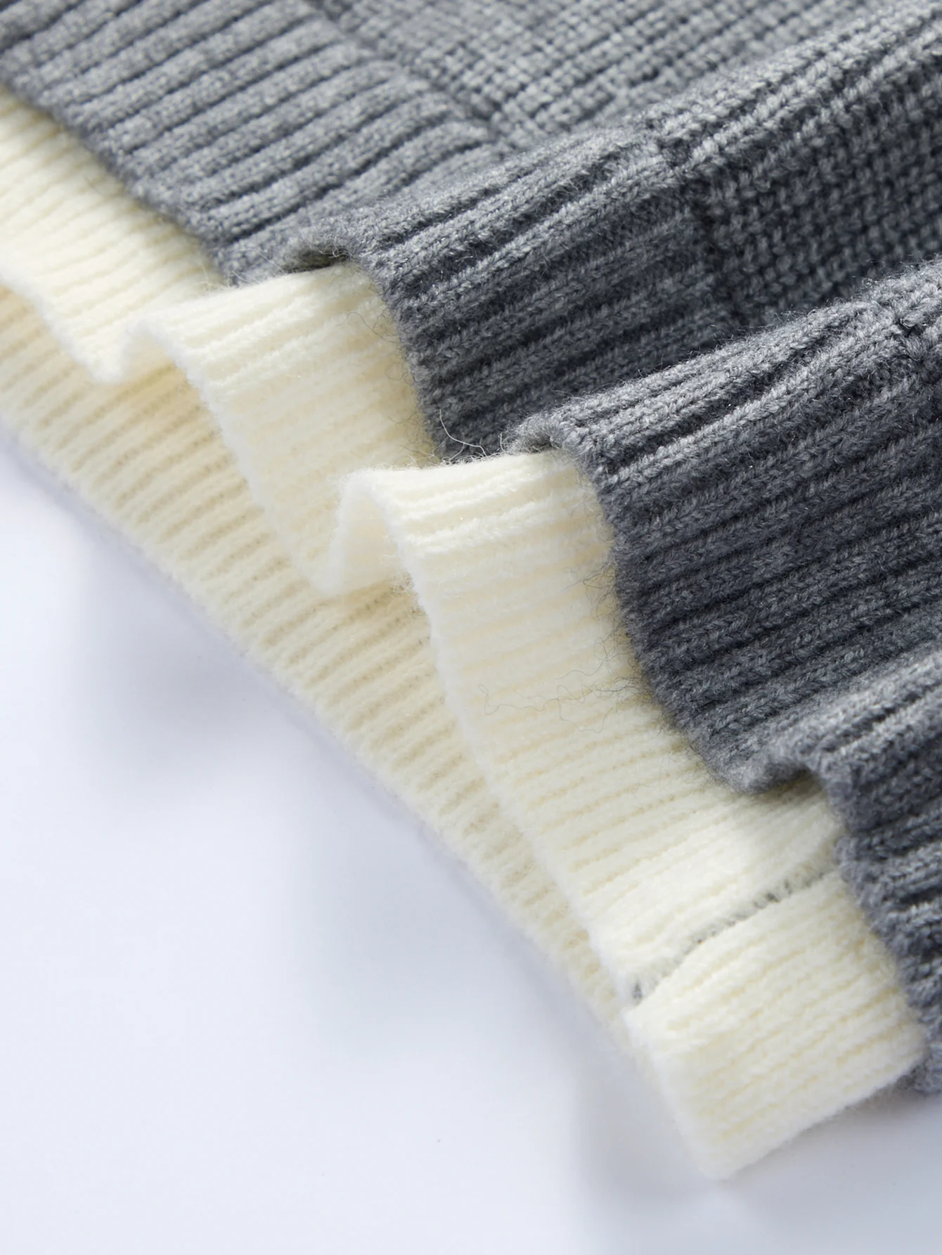 2 In 1 Notched Collar Sweater - Image 6