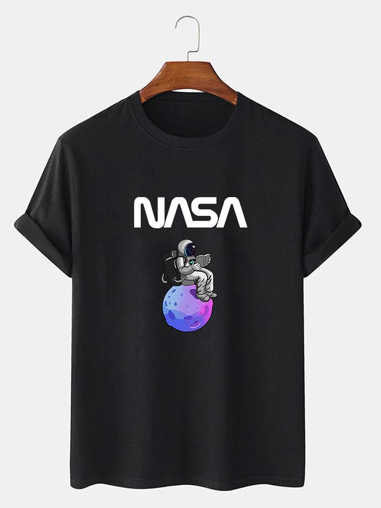 Astronaut Buch lesen Druck T-Shirt