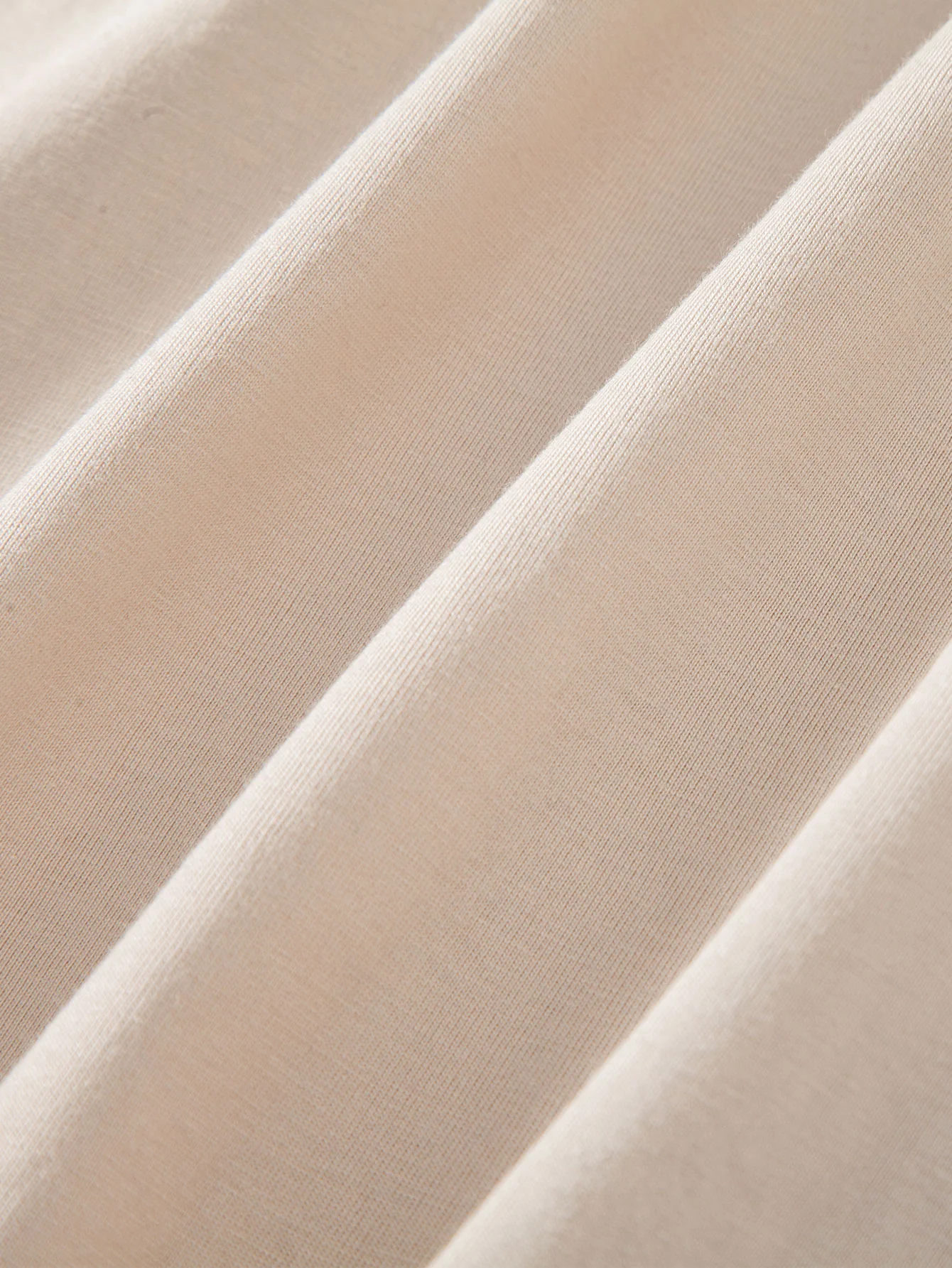 Basic Cotton Arc Hem T-Shirt - Image 14
