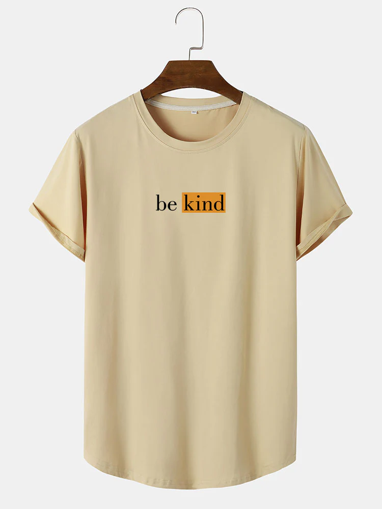 Be Kind Charakterdruck Bogen Saum T-Shirt - Image 3