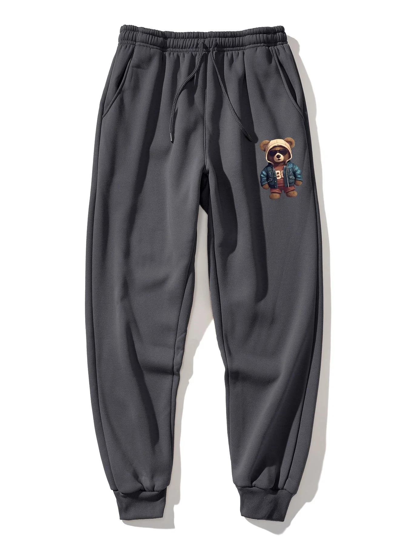 Bär In Lederjacke Druck Jogginghose - Image 4