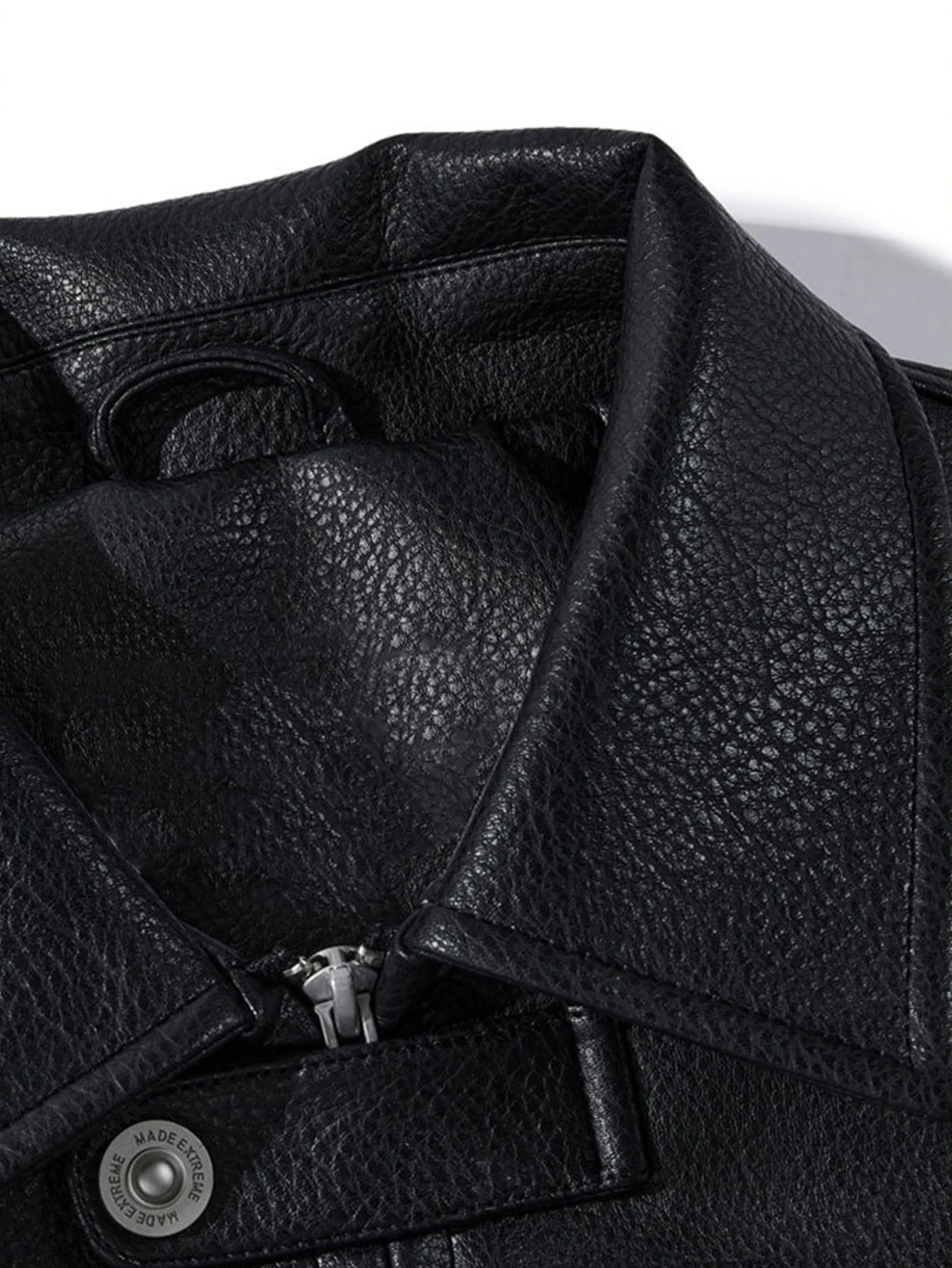 Schwarze Air Techwear Lederjacke - Image 8