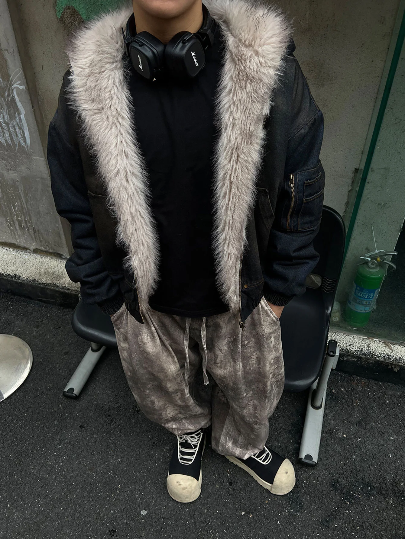 Boxy Kunstpelzkragen Gewaschene Denim Kapuzenjacke - Image 6