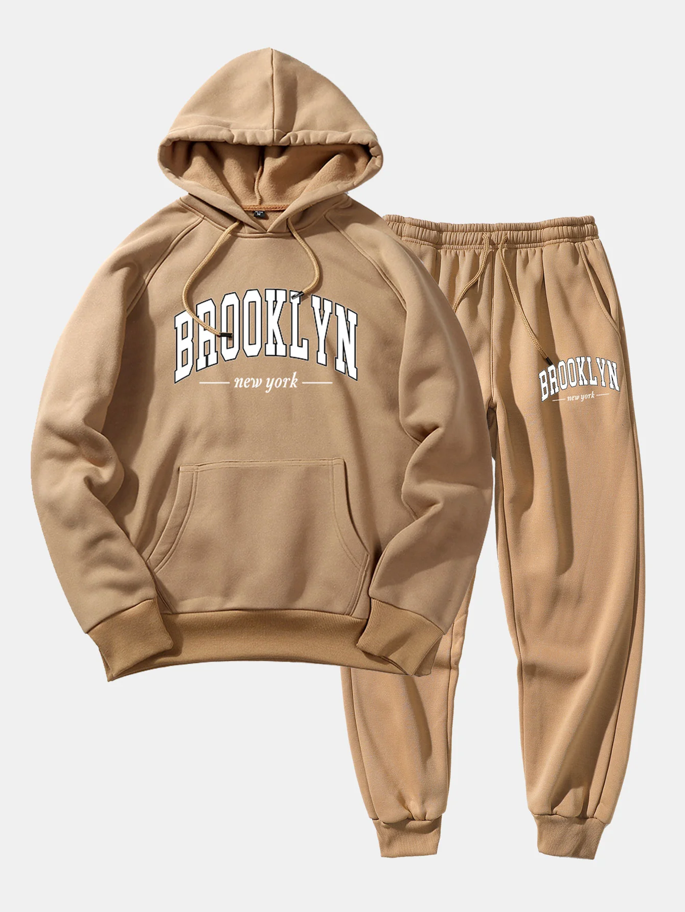 Brooklyn Briefdruck Hoodie & Jogginghose - Image 4