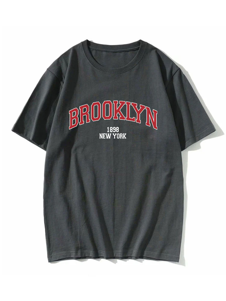 Brooklyn Druck T-Shirt - Image 8