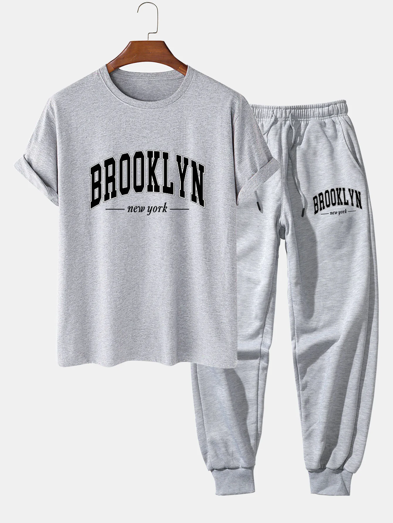 Brooklyn Print T-Shirt & Jogger-Hosen - Image 2