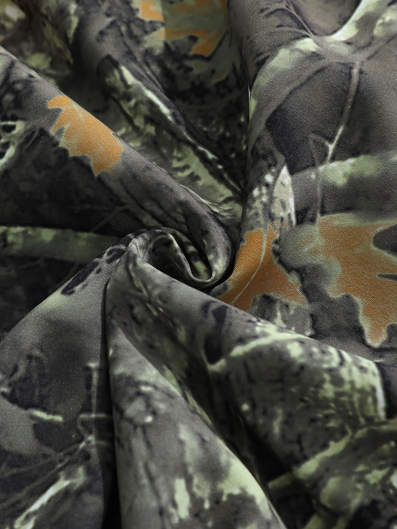 Camouflage New York Print Drop Shoulder Oversize T-Shirt & Forest Camo Print Drawstring Shorts - Image 10