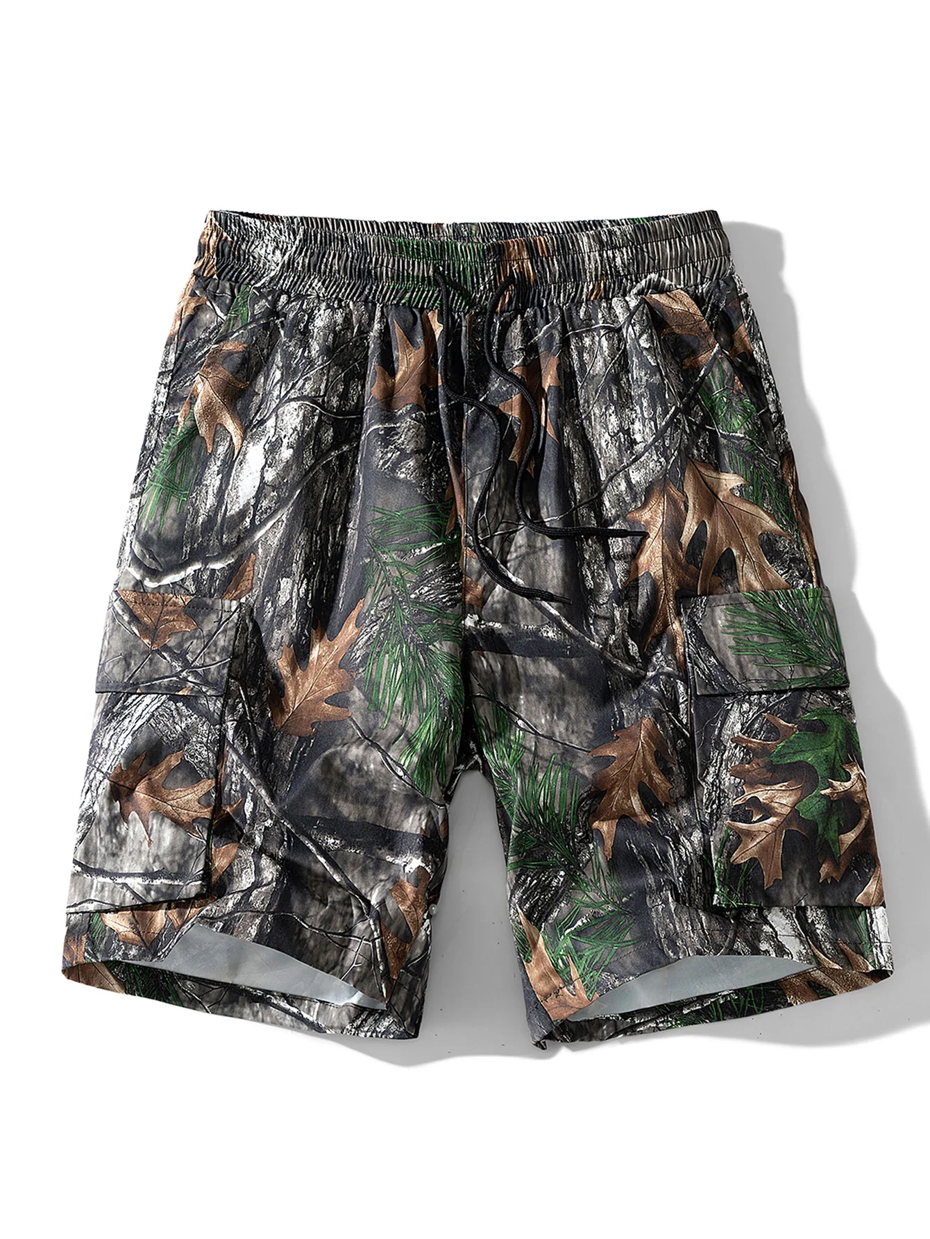 Camouflage New York Print Drop Shoulder Oversize T-Shirt & Forest Camouflage Cargo Shorts - Image 5