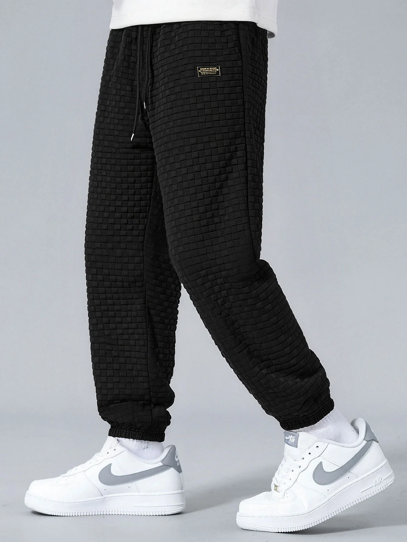 Checkerboard Sleeveless Zip Up Hoodie & Checkerboard Jacquard Jogger Pants - Image 12