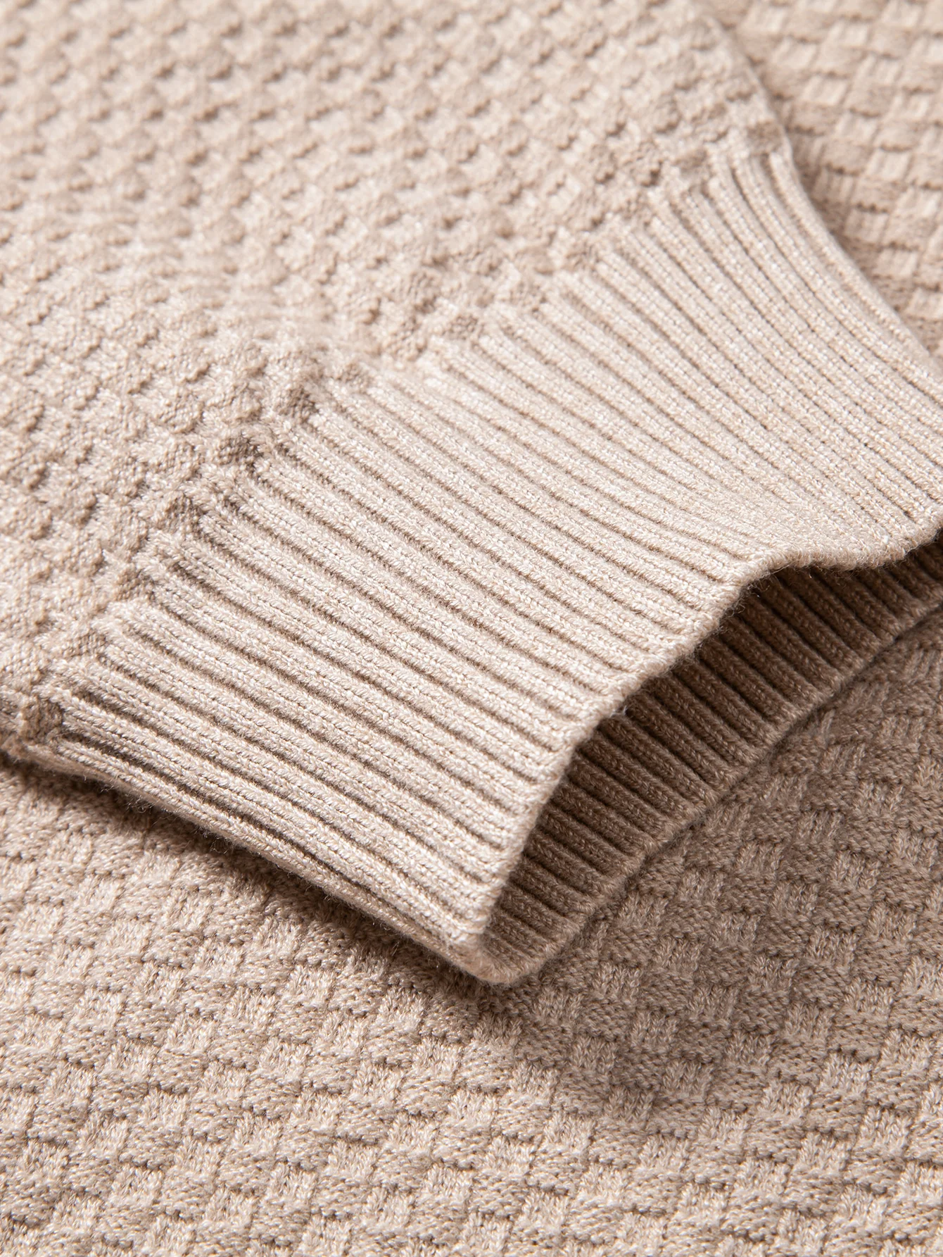 Kariert strukturierter Pullover mit Rundhalsausschnitt - Image 17