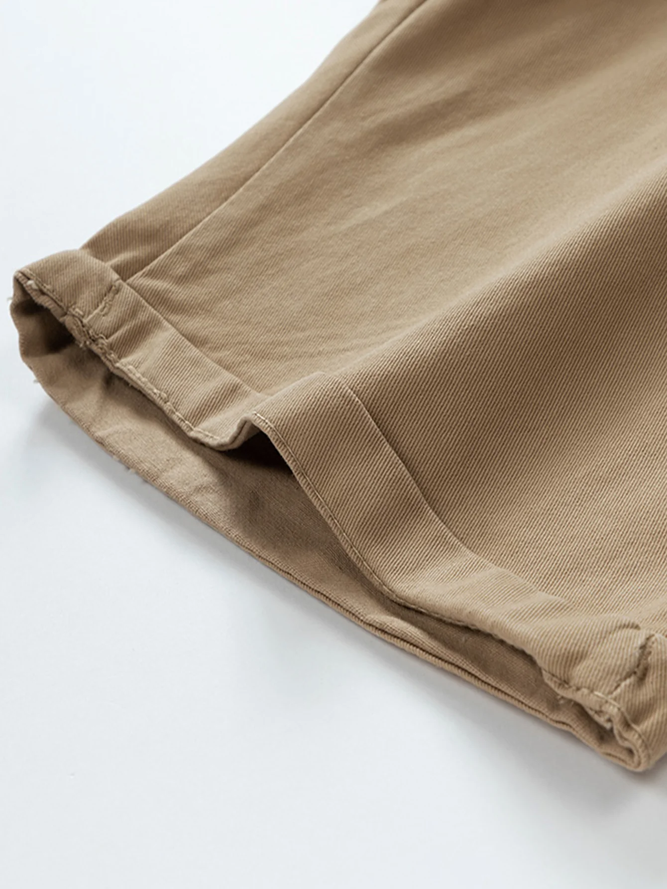 Chino Shorts With Belt - Image 10