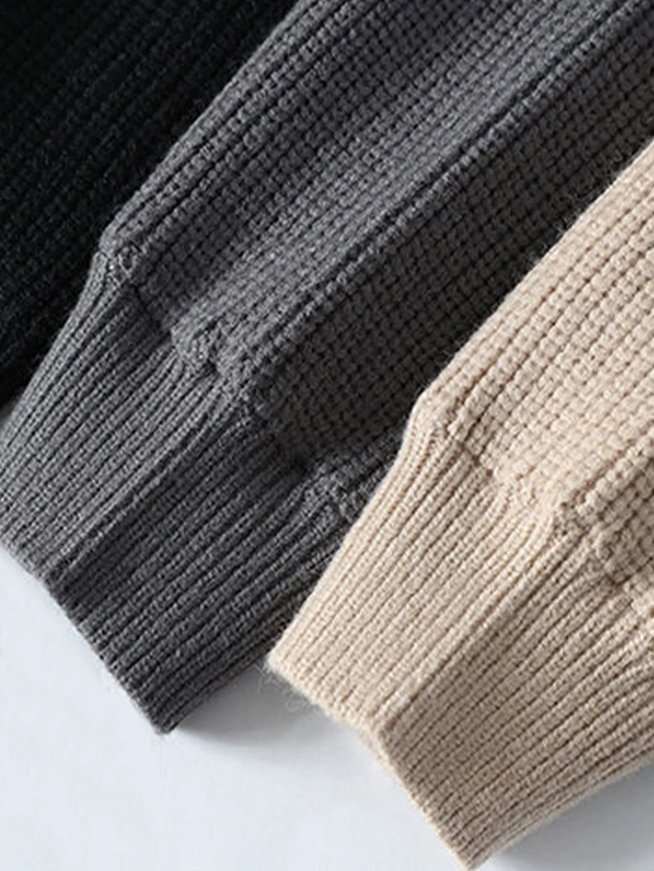 Color Block Crew Neck Sweater - Image 7