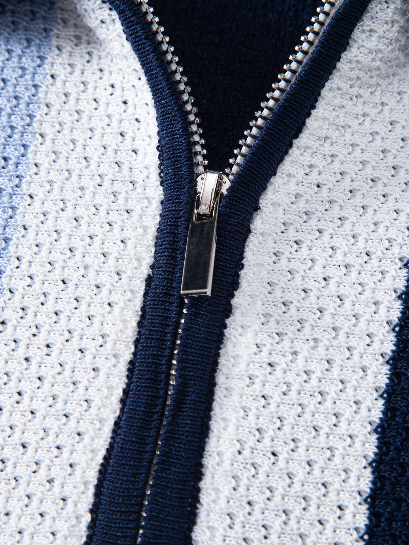 Color Block Textured Zipper Knit Polo - Image 4