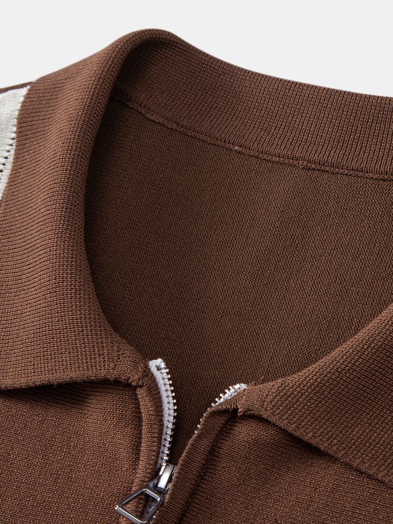Contrast Geometric Zipper Knit Polo - Image 3