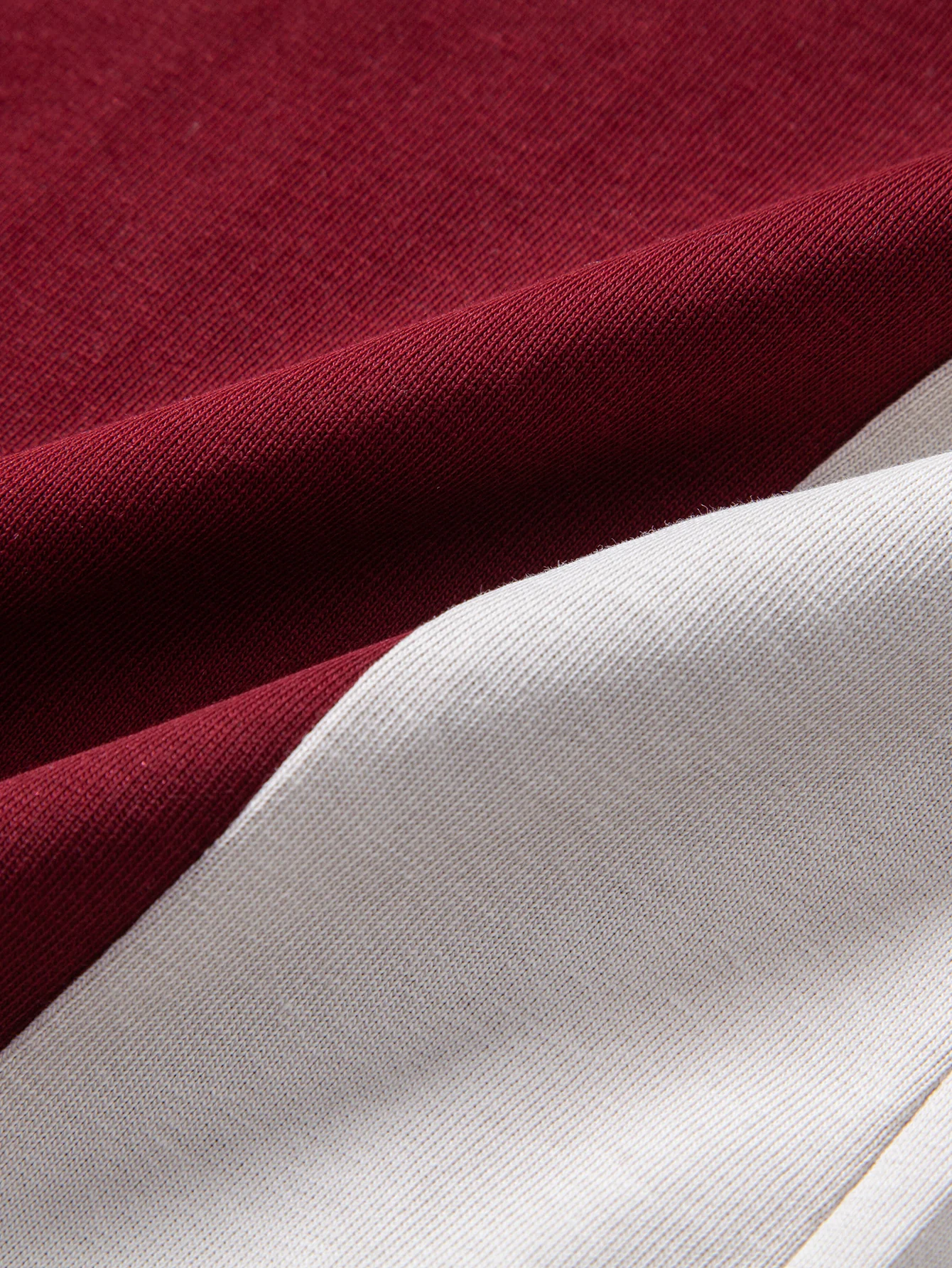 Contrast Piping V-Neck Raglan Sleeve T-Shirt - Image 12