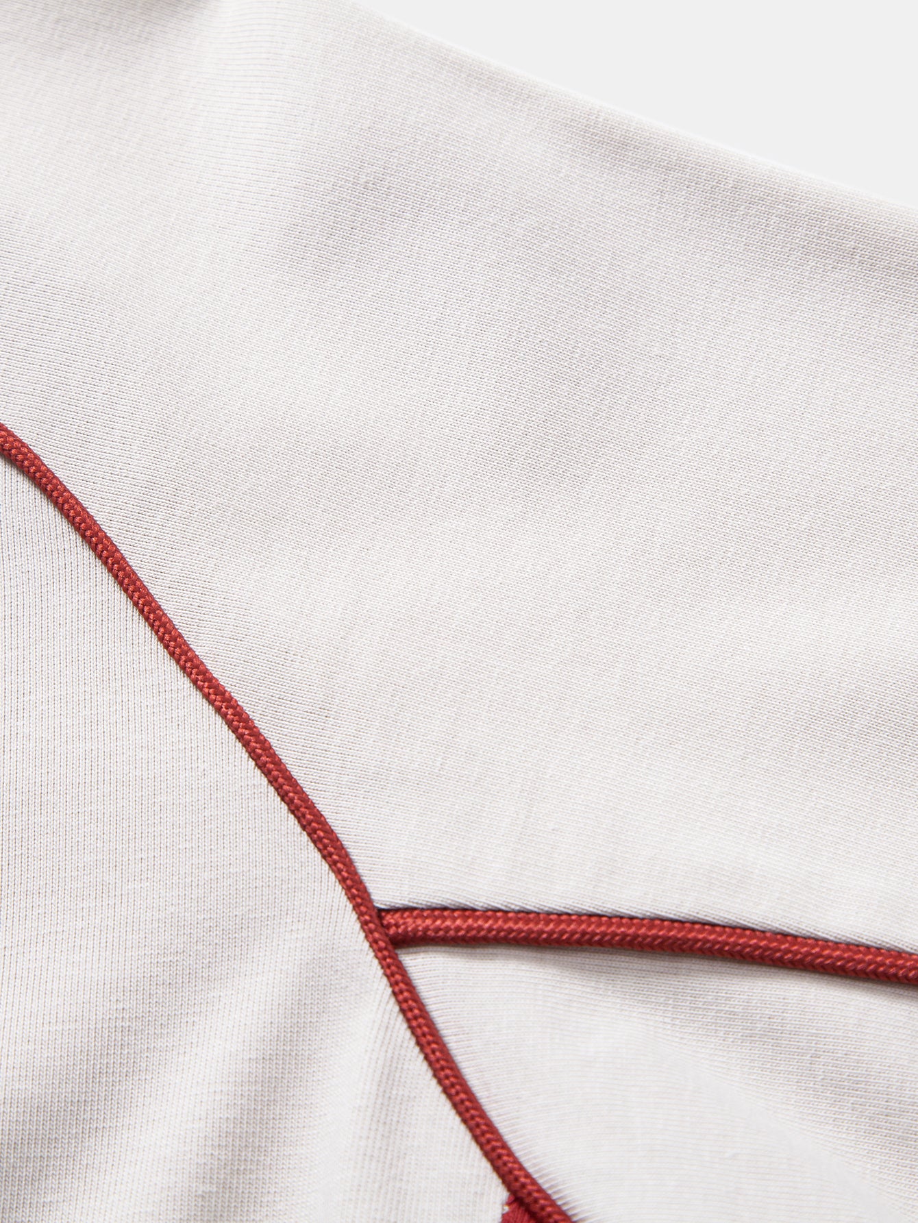 Contrast Piping V-Neck Raglan Sleeve T-Shirt - Image 16