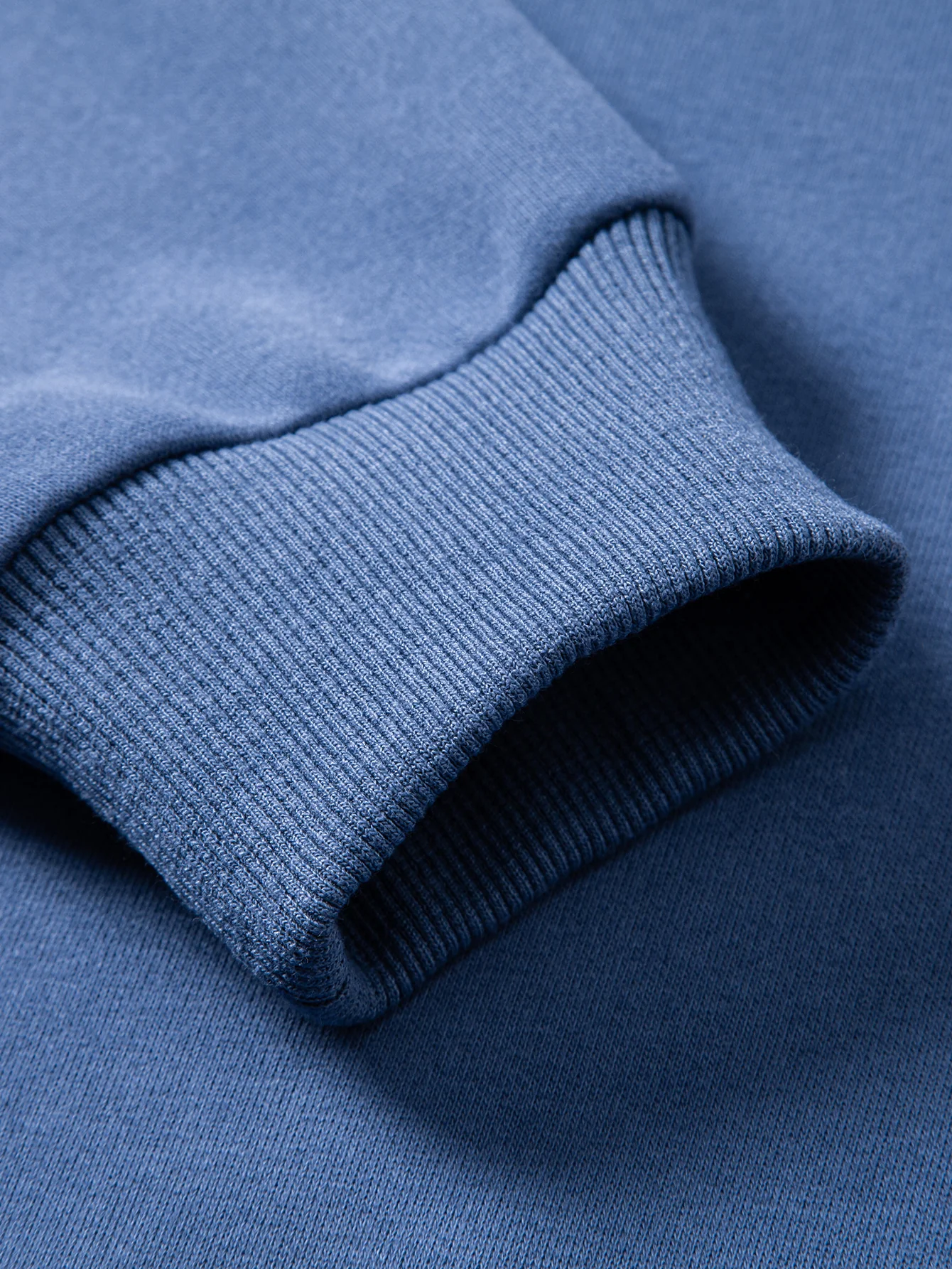 Sweatshirt mit kontrastierendem Poloshirts-Kragen - Image 19