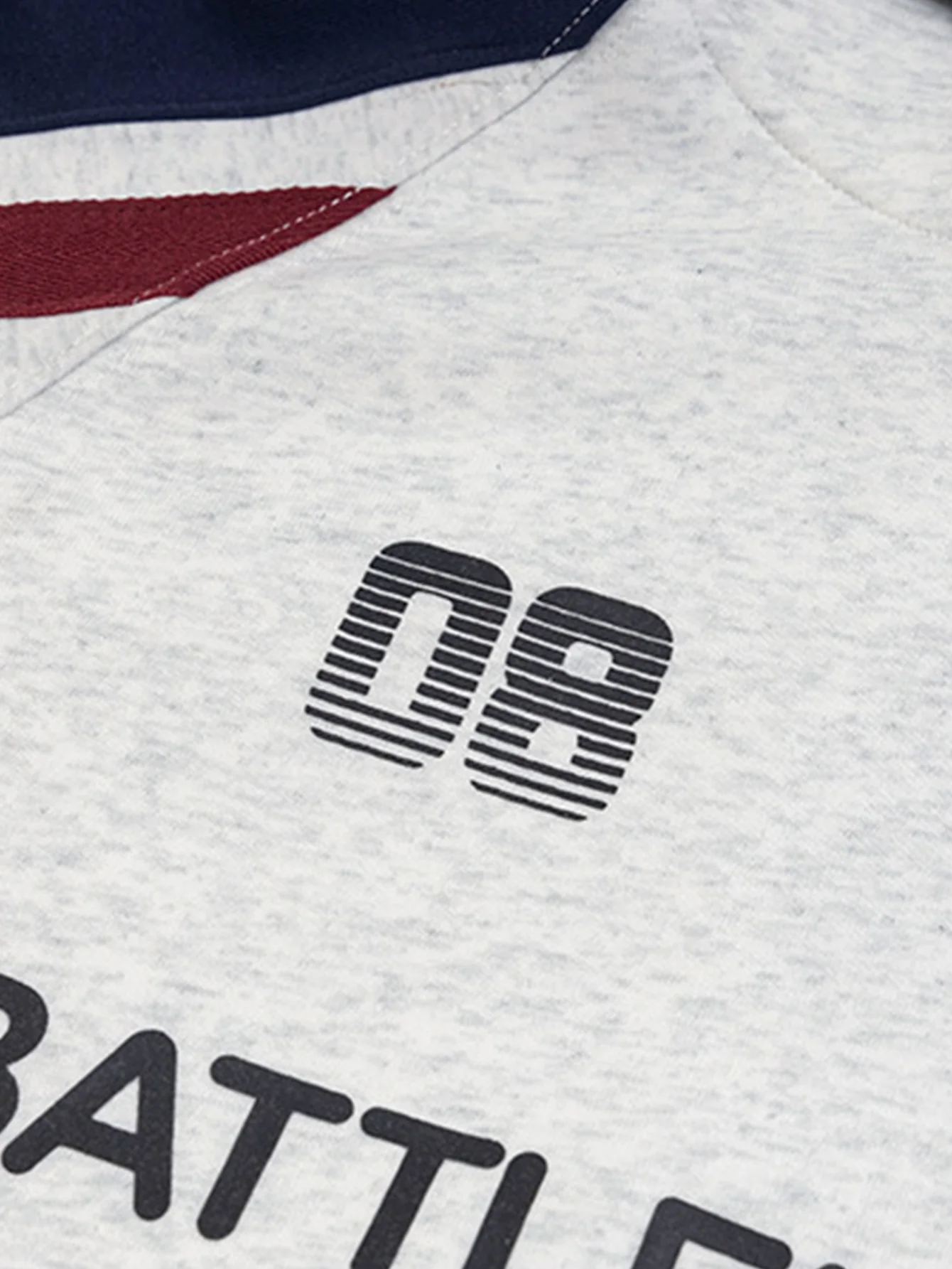 Hoodie mit Kontrast-Slogan-Aufdruck - Image 10