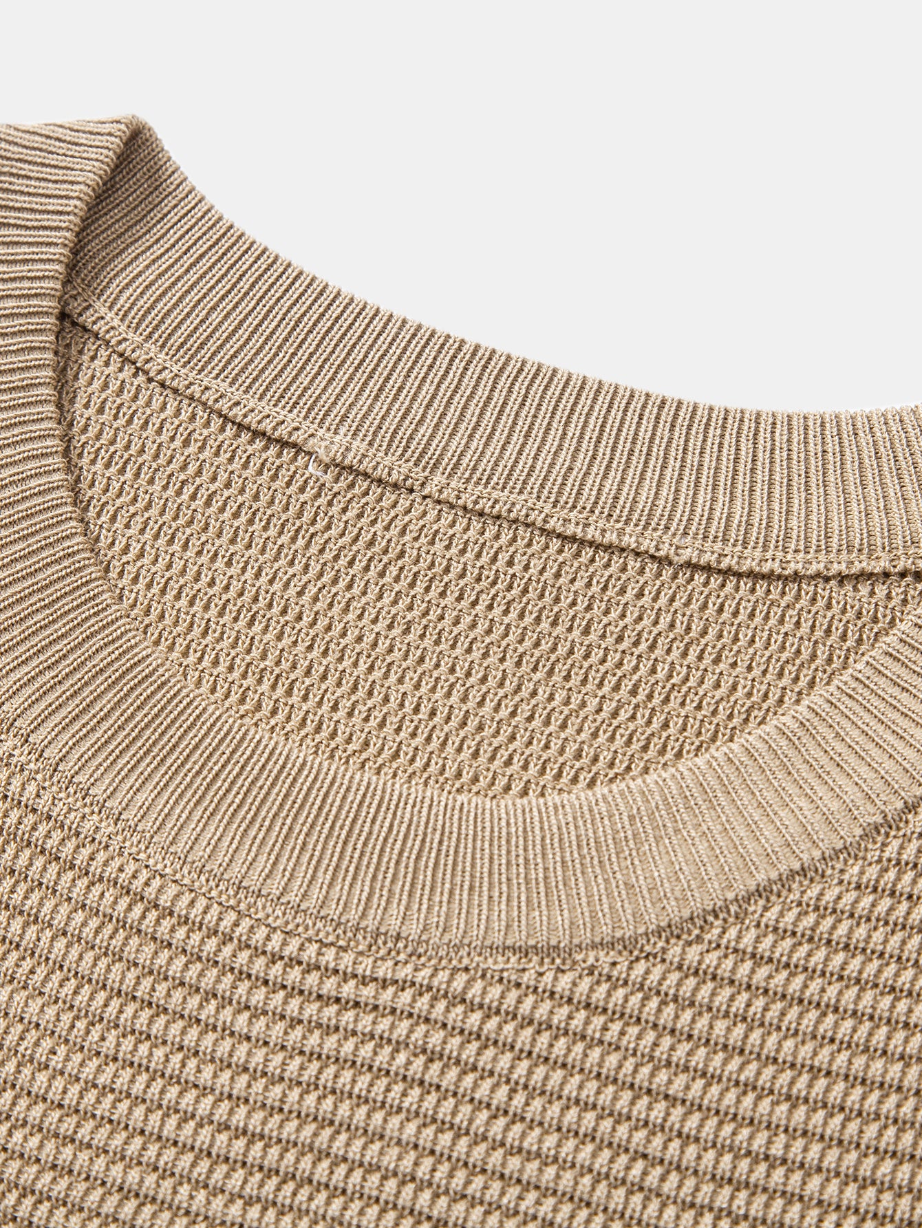 Contrast Stripe Trim Ribbed Knit T-Shirt - Image 9
