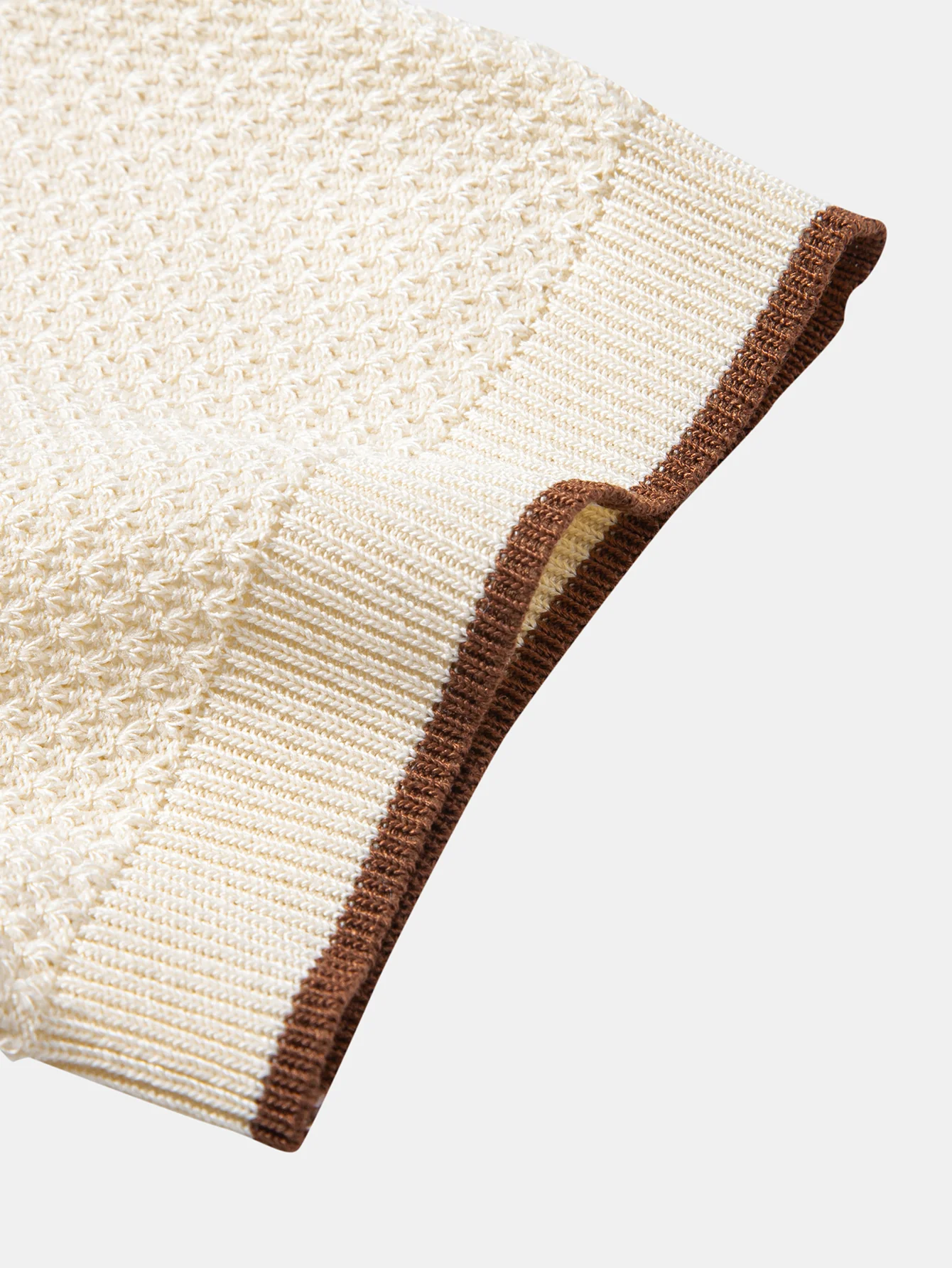 Contrast Trim Textured Knit T-Shirt - Image 10