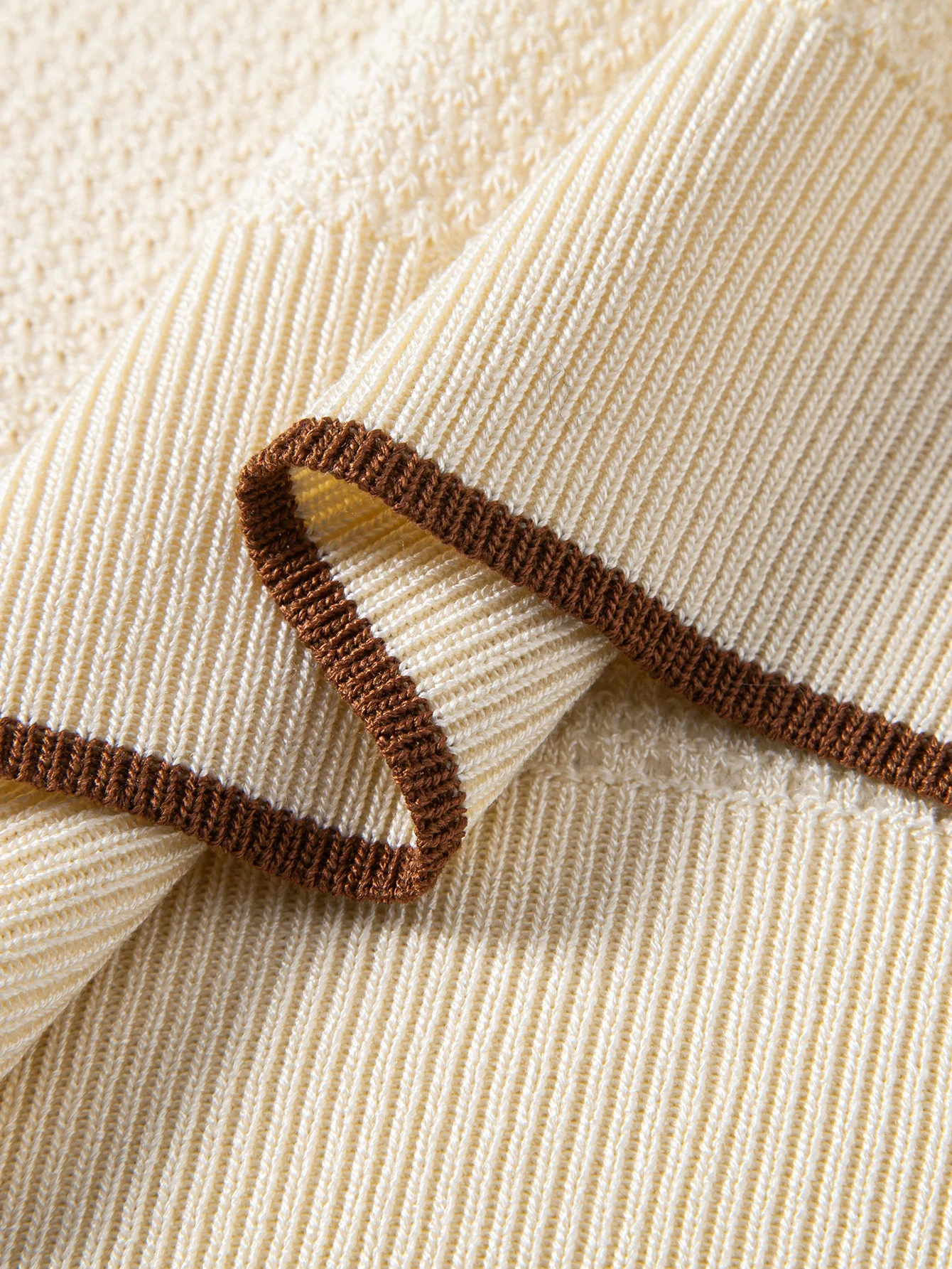 Contrast Trim Textured Knit T-Shirt - Image 11