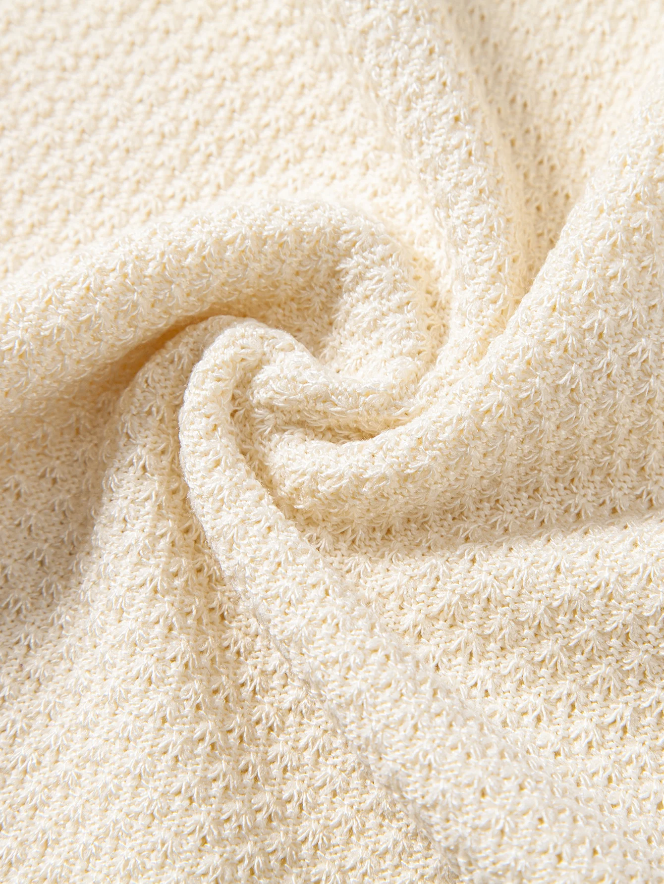Contrast Trim Textured Knit T-Shirt - Image 12