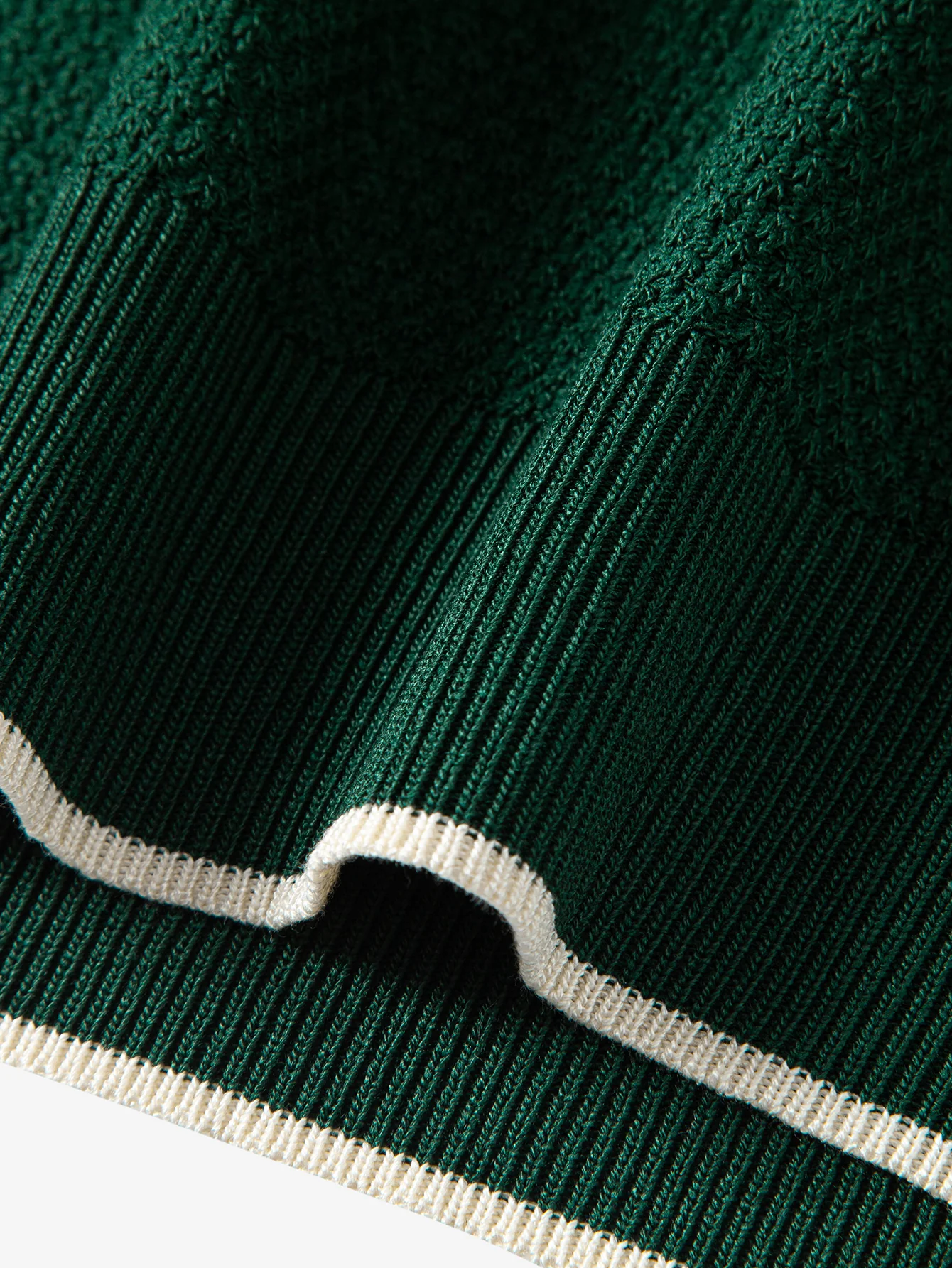 Contrast Trim Textured Knit T-Shirt - Image 15