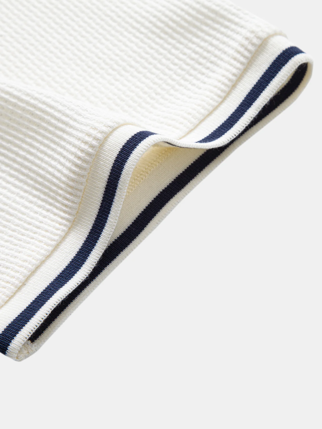 Contrast Trim Waffle Ringer T-Shirt & Elastic Waist Chino Shorts - Image 13