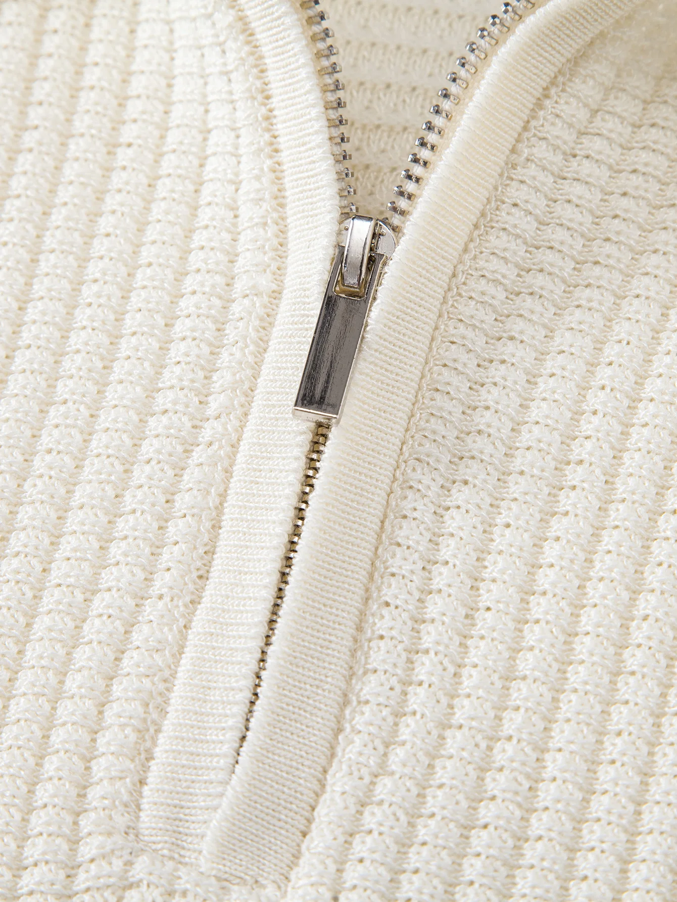 Contrast Waffle Zipper Knit Polo & Slim Fit Tapered Trousers - Image 13