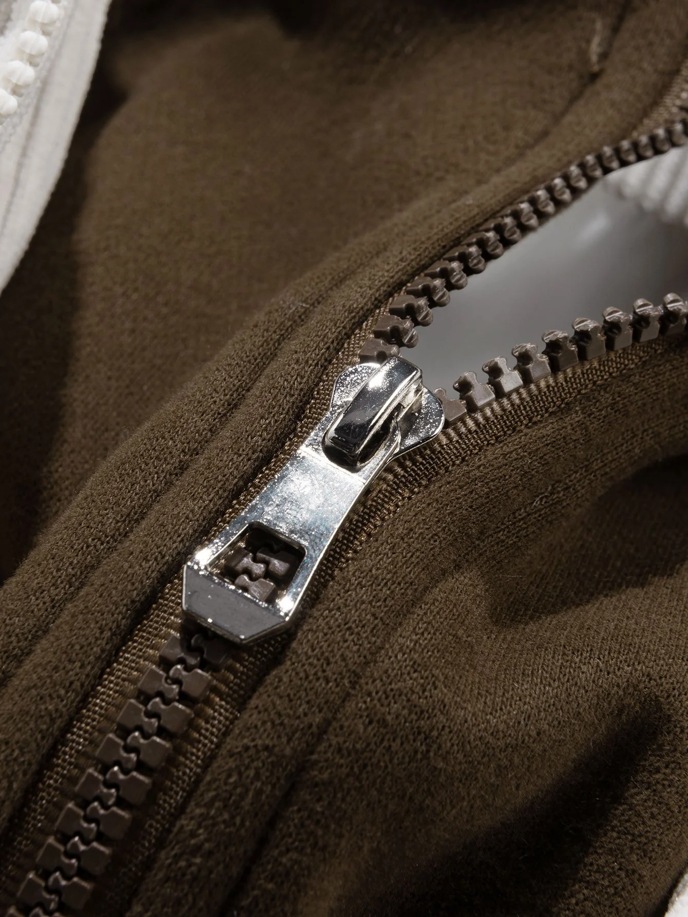 Cordura Kapuzen-Puffermantel - Image 7