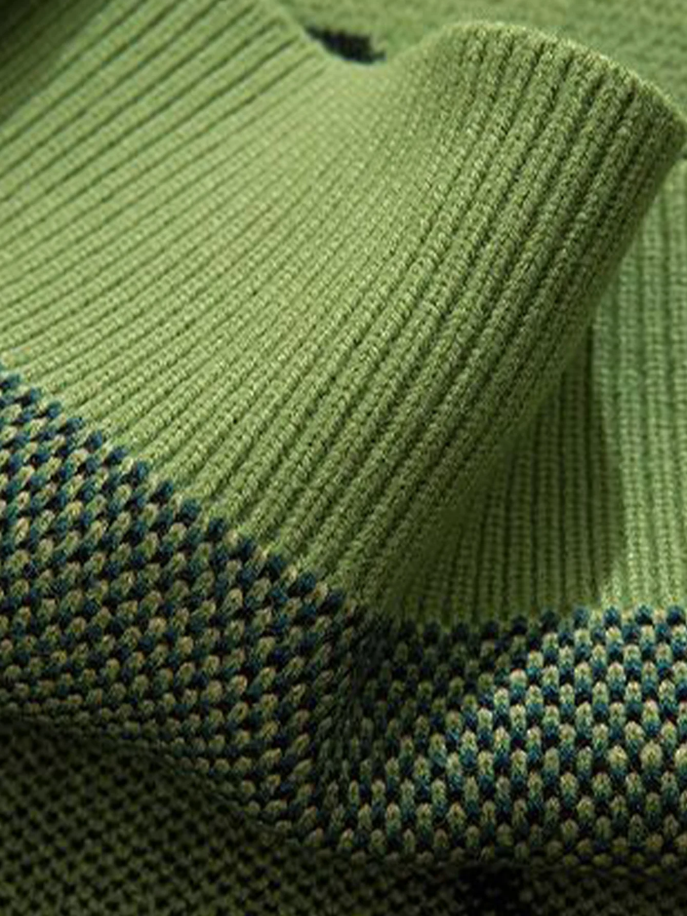 Pullover mit Rundhalsausschnitt und Dinosaurierdruck - Image 7