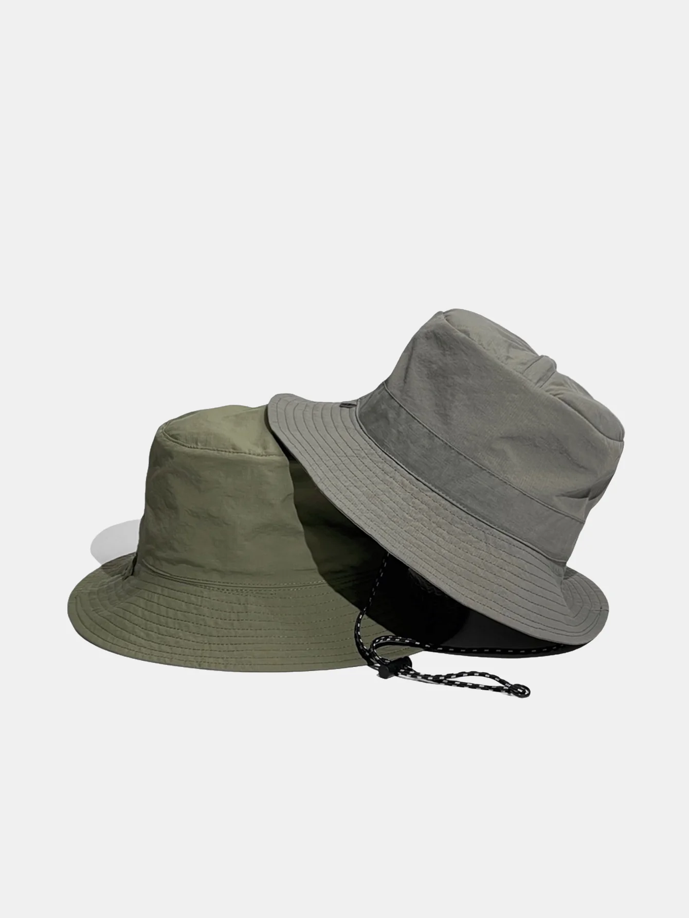 Doppelseitige wendbare Bucket Hat mit Kinnriemen - Image 8
