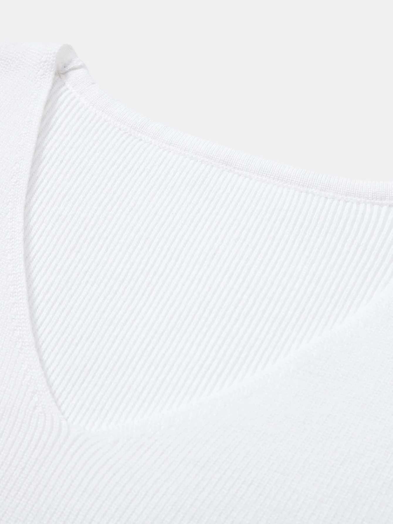 Drop-Shoulder Strick V-Ausschnitt T-Shirt - Image 5
