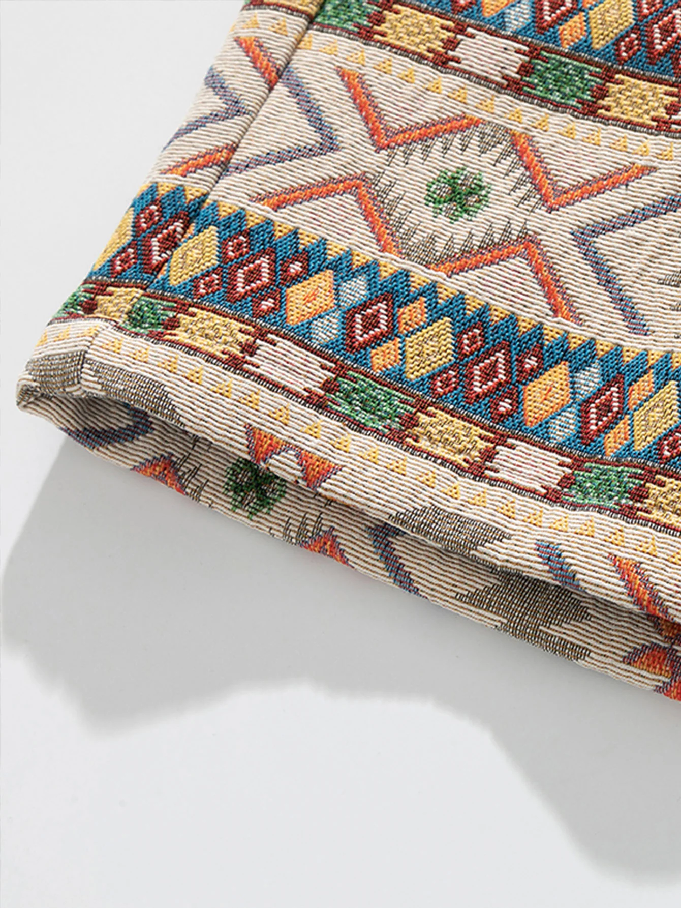 Ethnische geometrische Jacquard-Shorts mit Kordelzug - Image 5
