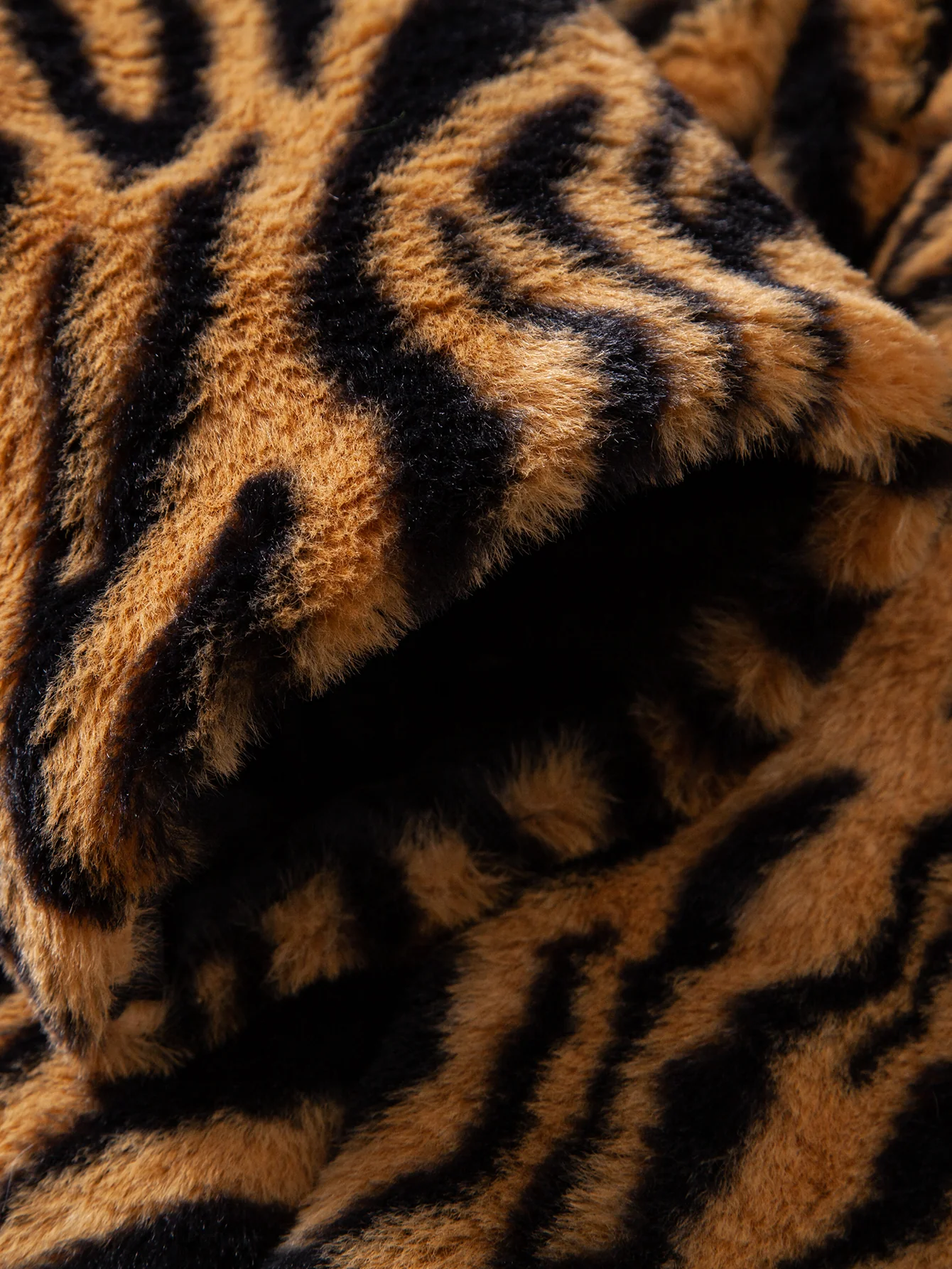 Faux Fur Animal Print Overcoat - Image 7