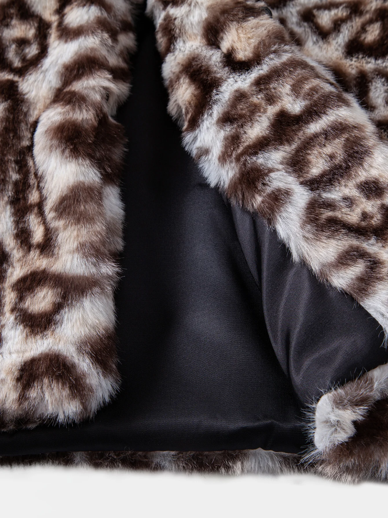 Faux Fur Leopard Zip Up Hooded Vest - Image 6