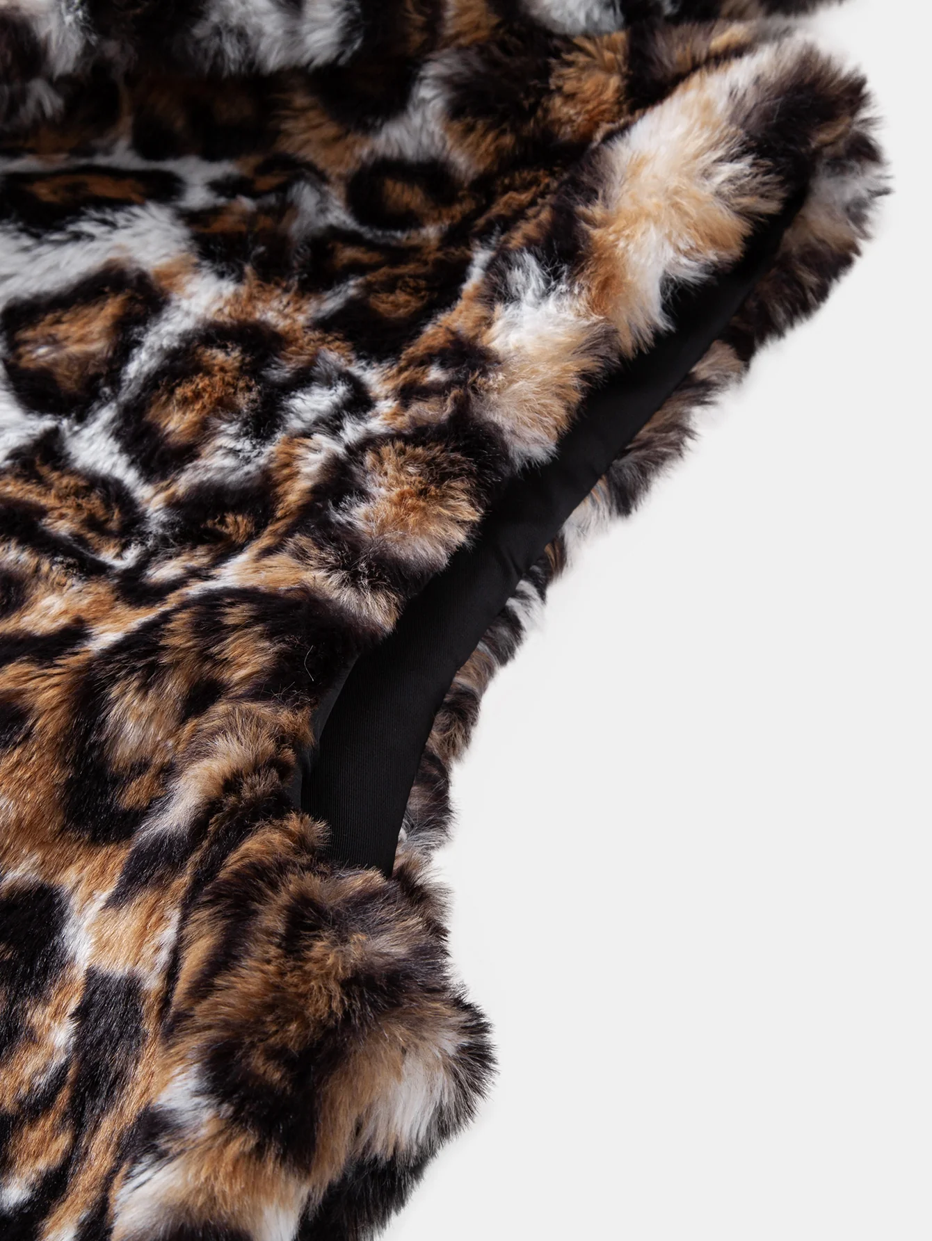 Faux Fur Leopard Hooded Vest - Image 4