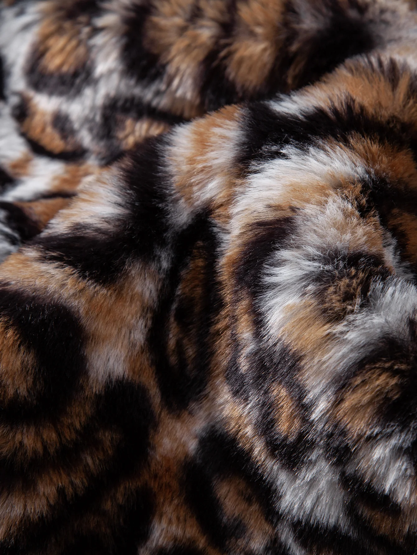 Faux Fur Leopard Hooded Vest - Image 7