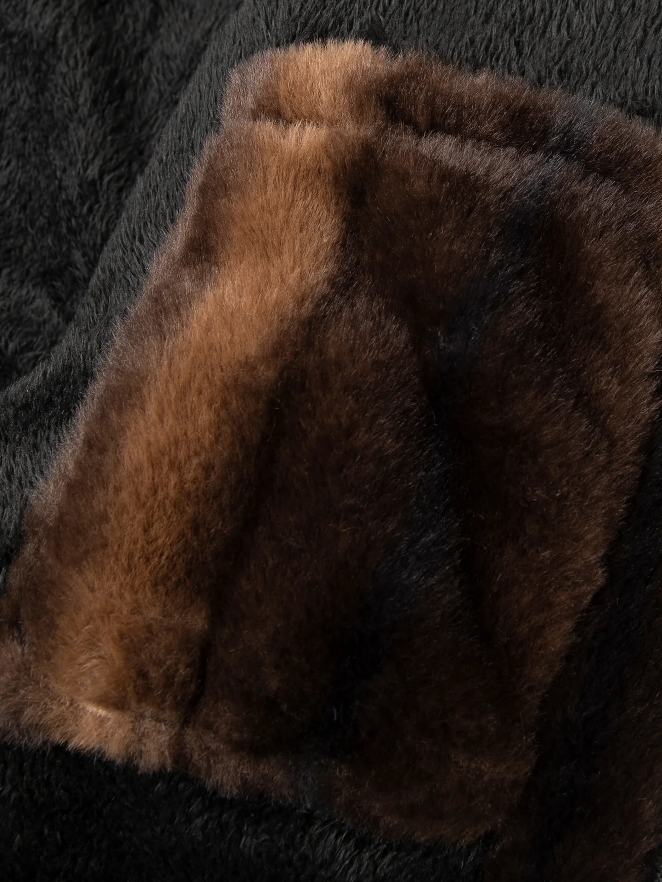 Kunstpelz-Reißverschlussjacke - Image 6