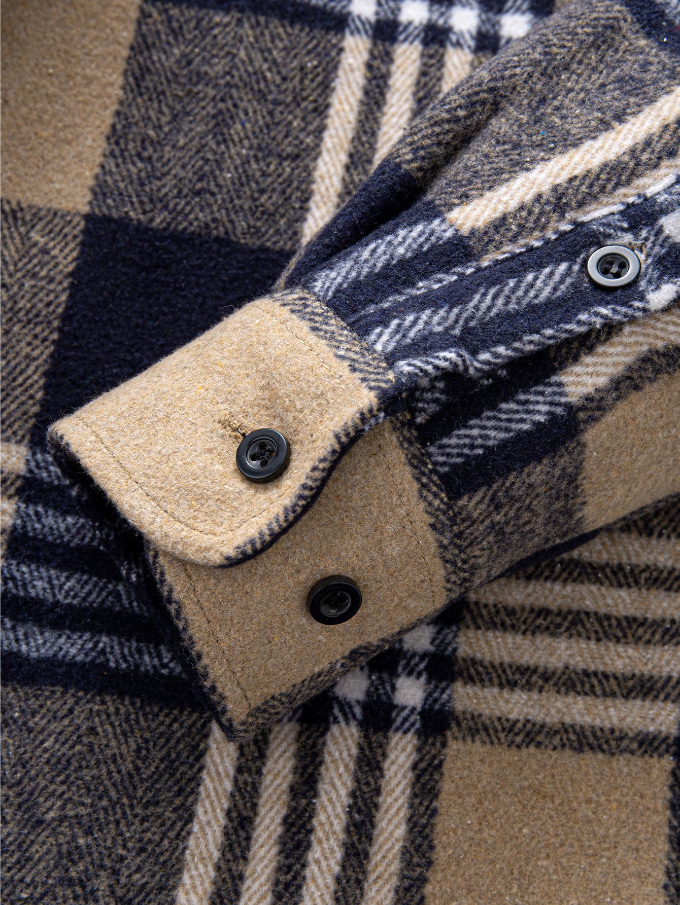Flannel Fleece Lined Plaid Cotton Button Up Shirt - Image 5