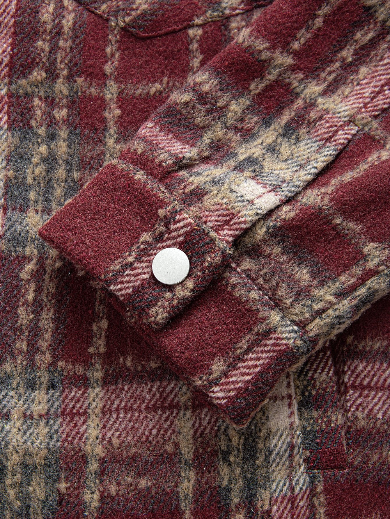 Flanellkarierte Jacke - Image 4