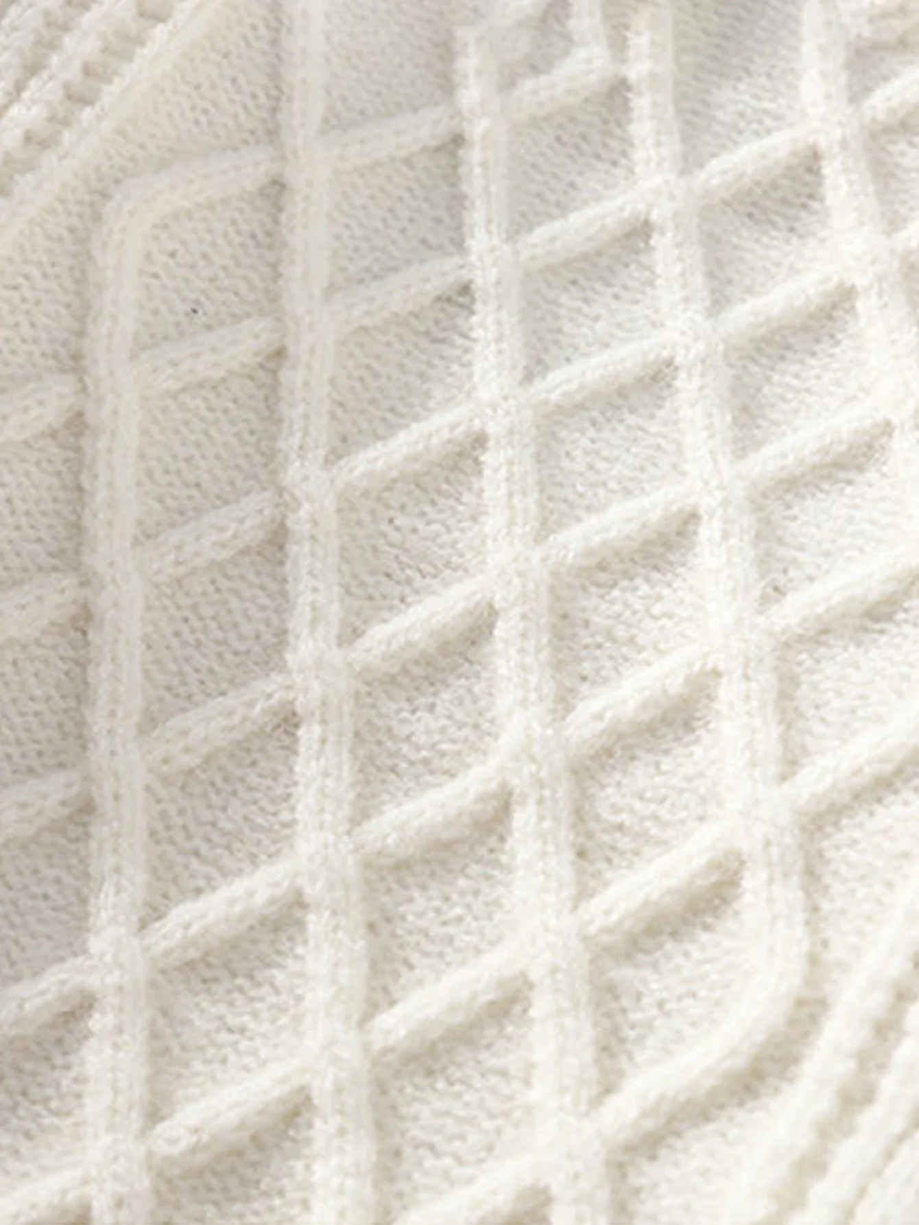 Geometric Jacquard Crew Neck Sweater - Image 10