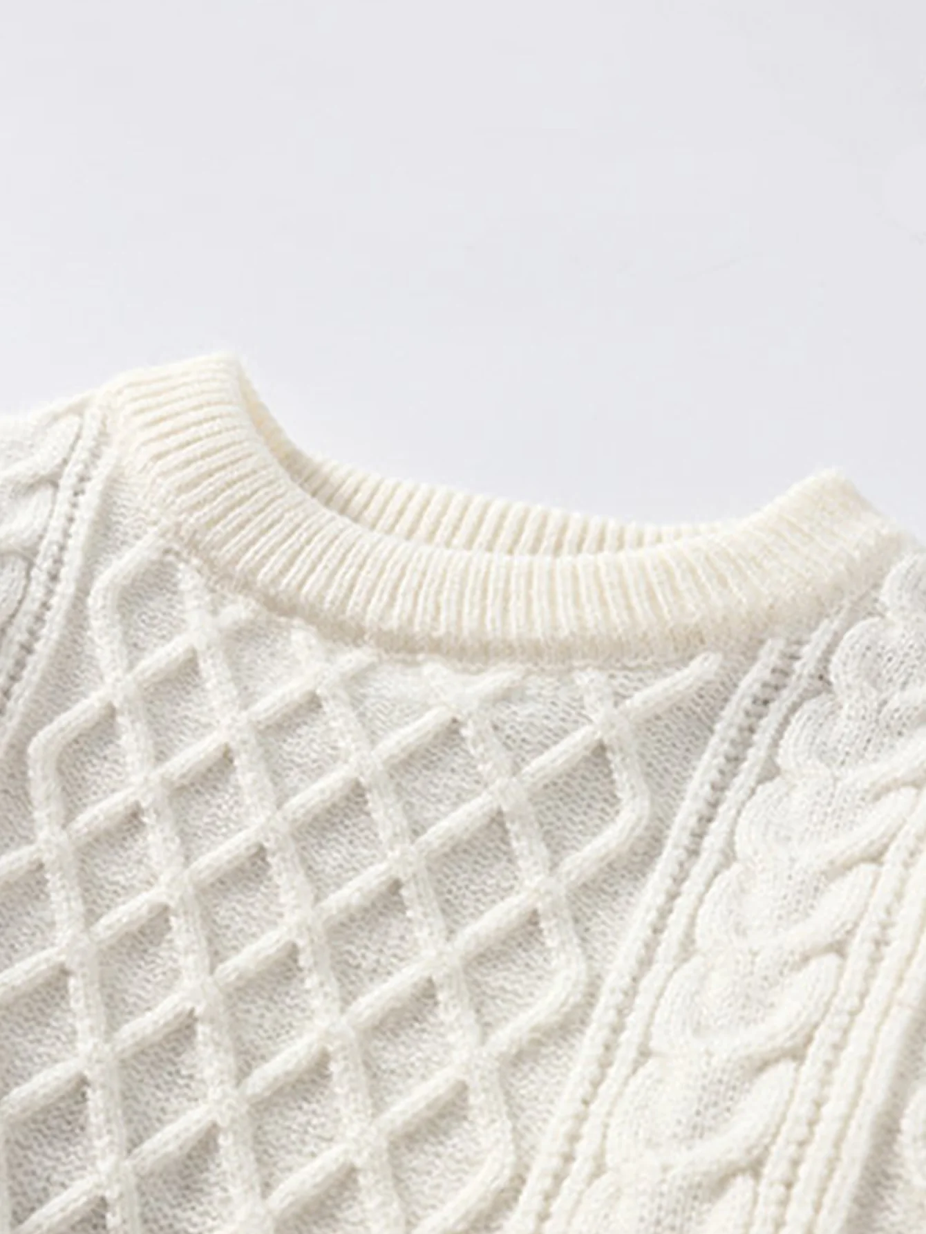 Geometric Jacquard Crew Neck Sweater - Image 7