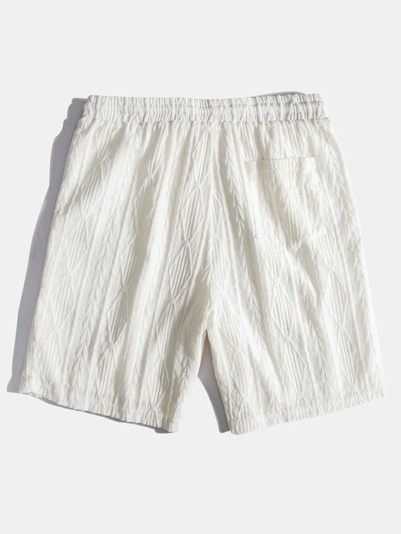Geometrisches Jacquard-Cuban-Shirt & Texturierte Shorts mit Futter - Image 7