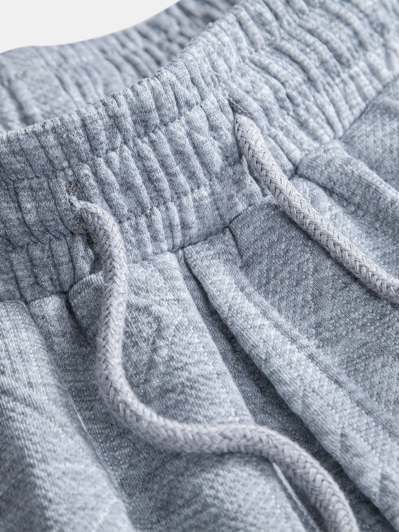 Geometrische Jacquard-Shorts mit Kordelzug - Image 10