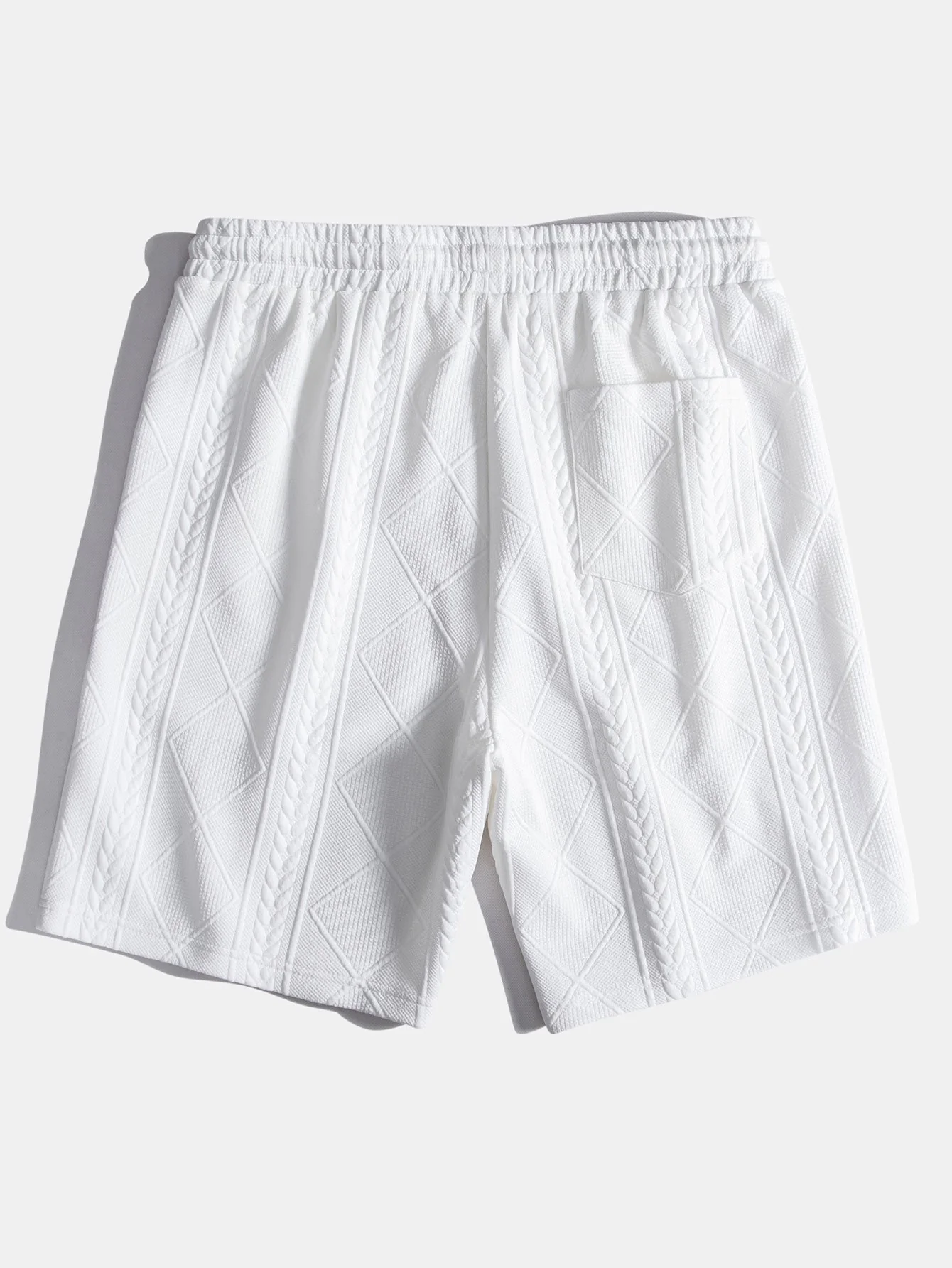 Geometrische Jacquard-Shorts mit Kordelzug - Image 4