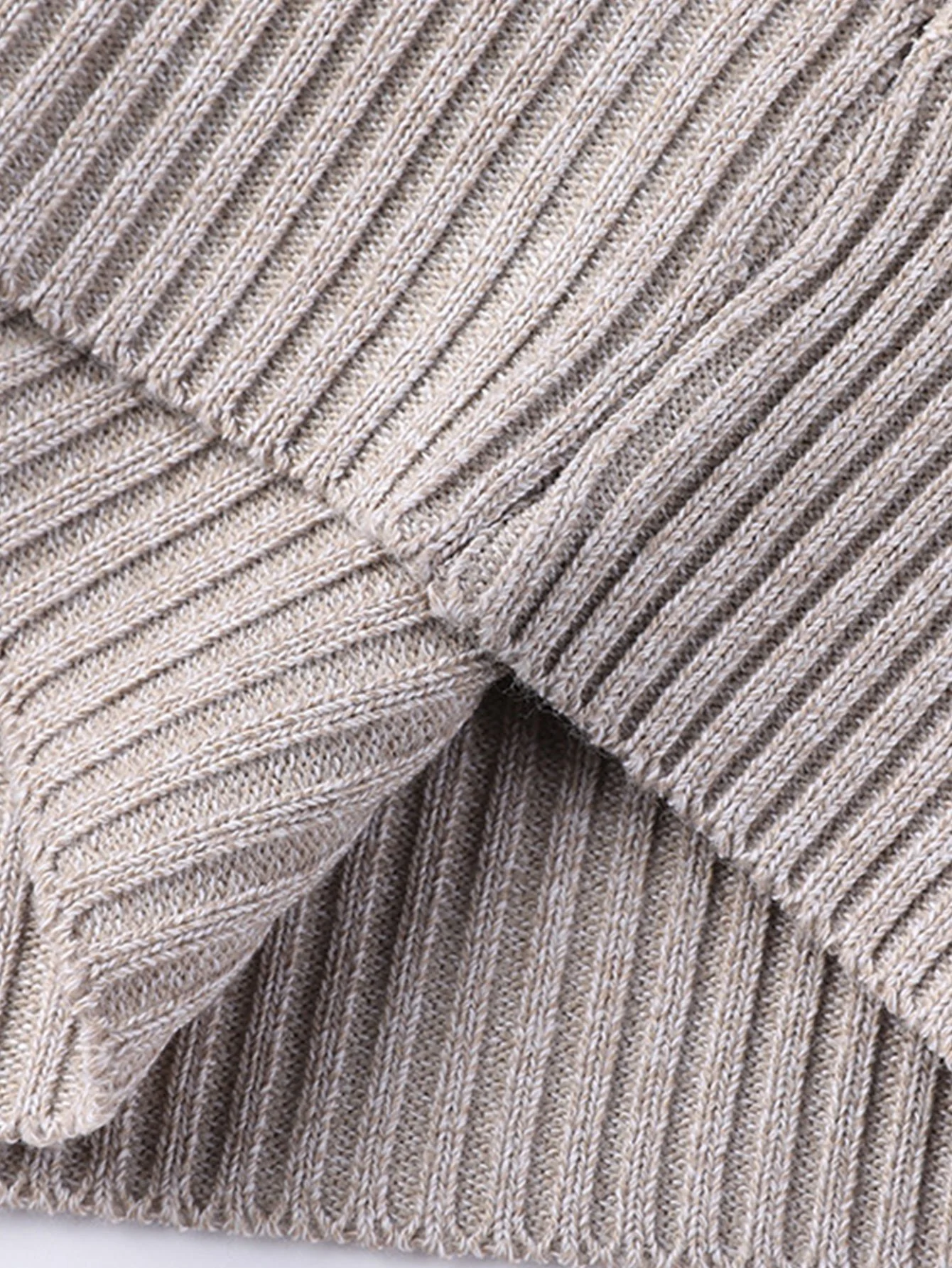 Geometrischer Jacquard-Pullover - Image 10