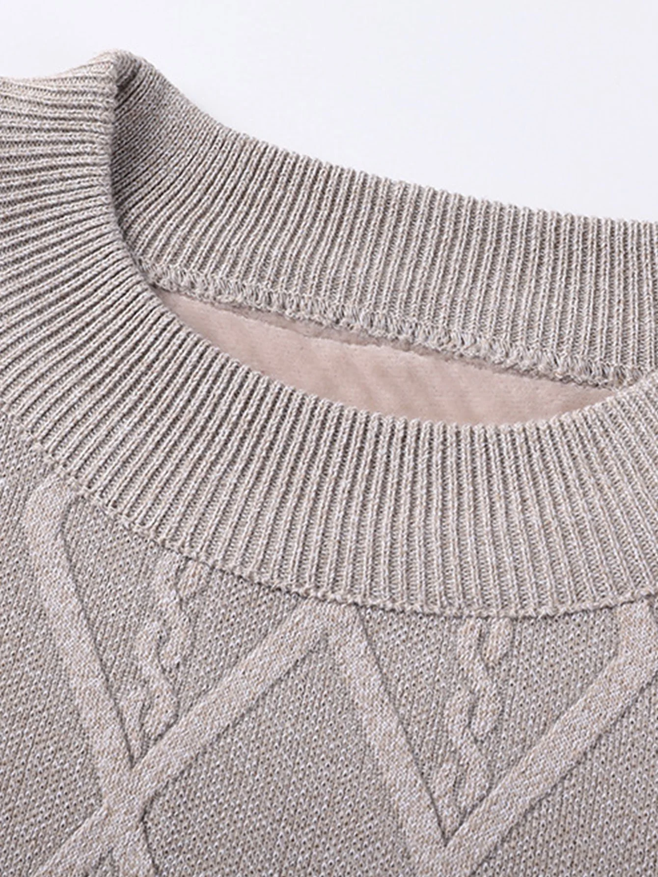 Geometrischer Jacquard-Pullover - Image 7
